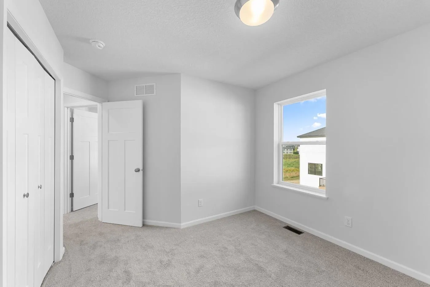 Photo 11 of 10380 Birchwood Circle