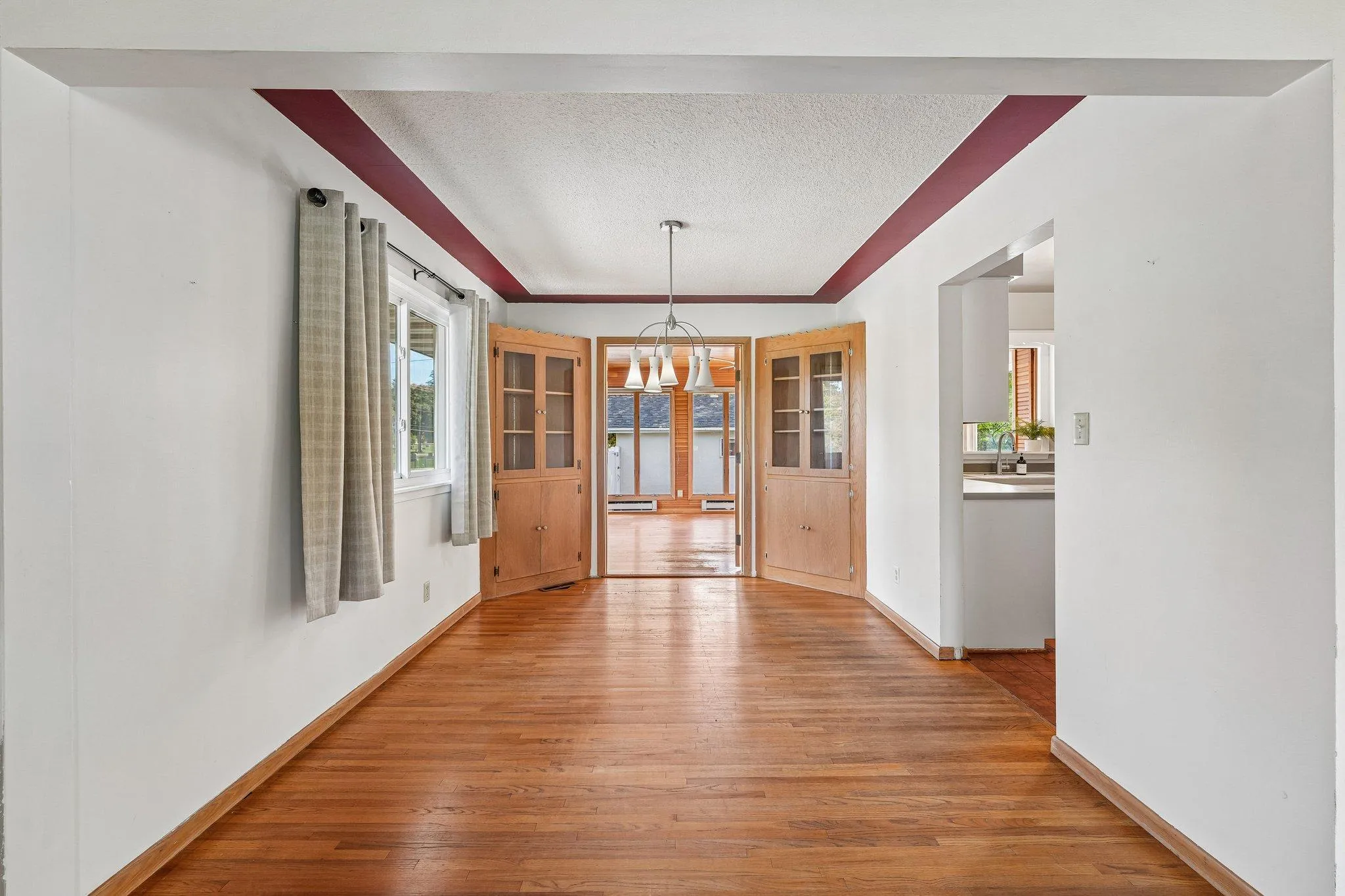 Photo 8 of 585 9th N Street