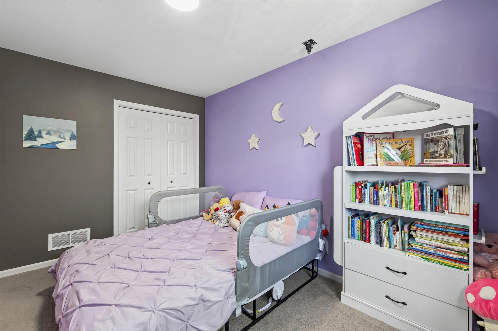 Photo 6 of 9379 Goodrich Drive