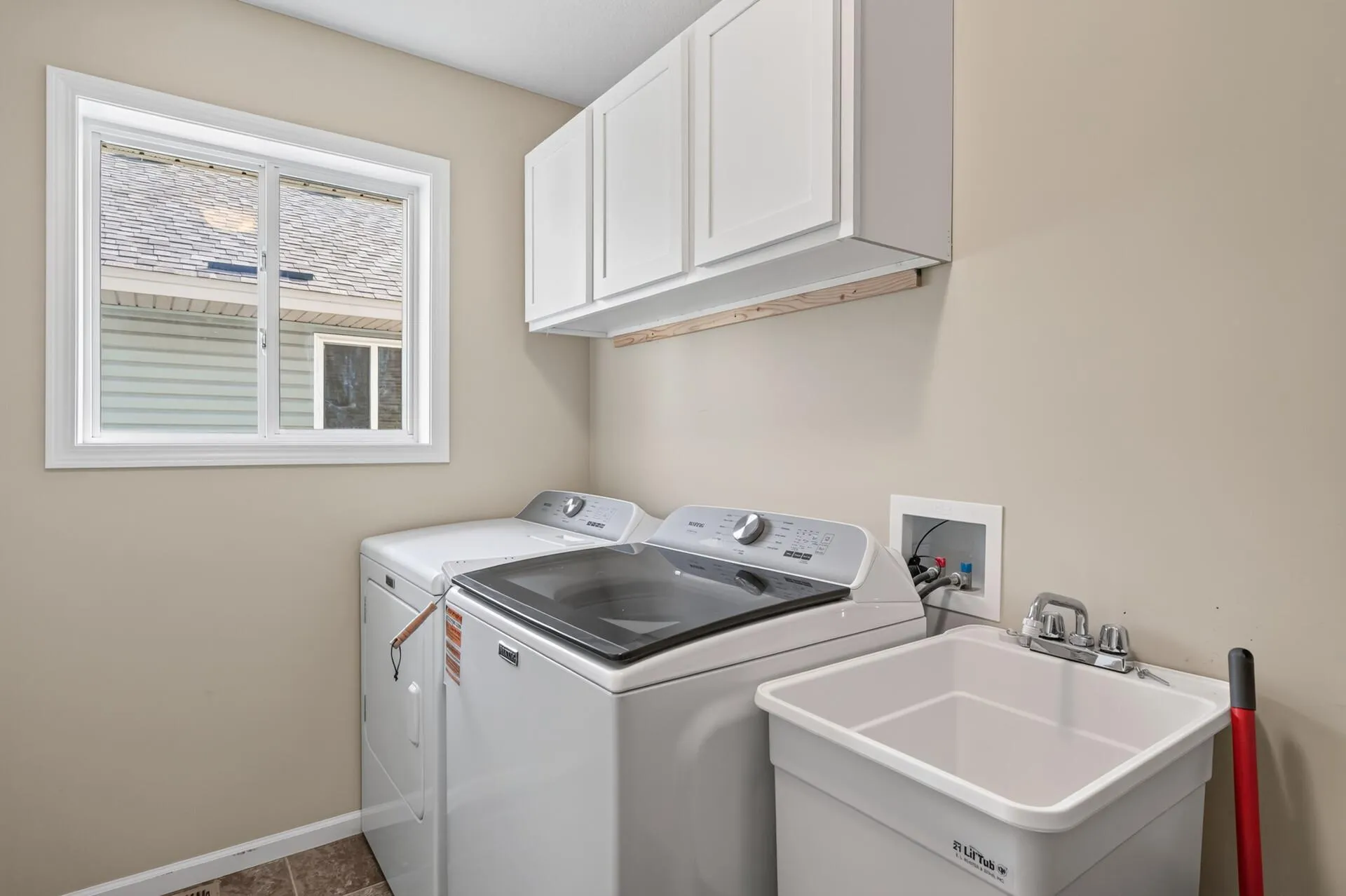 Photo 11 of 9379 Goodrich Drive
