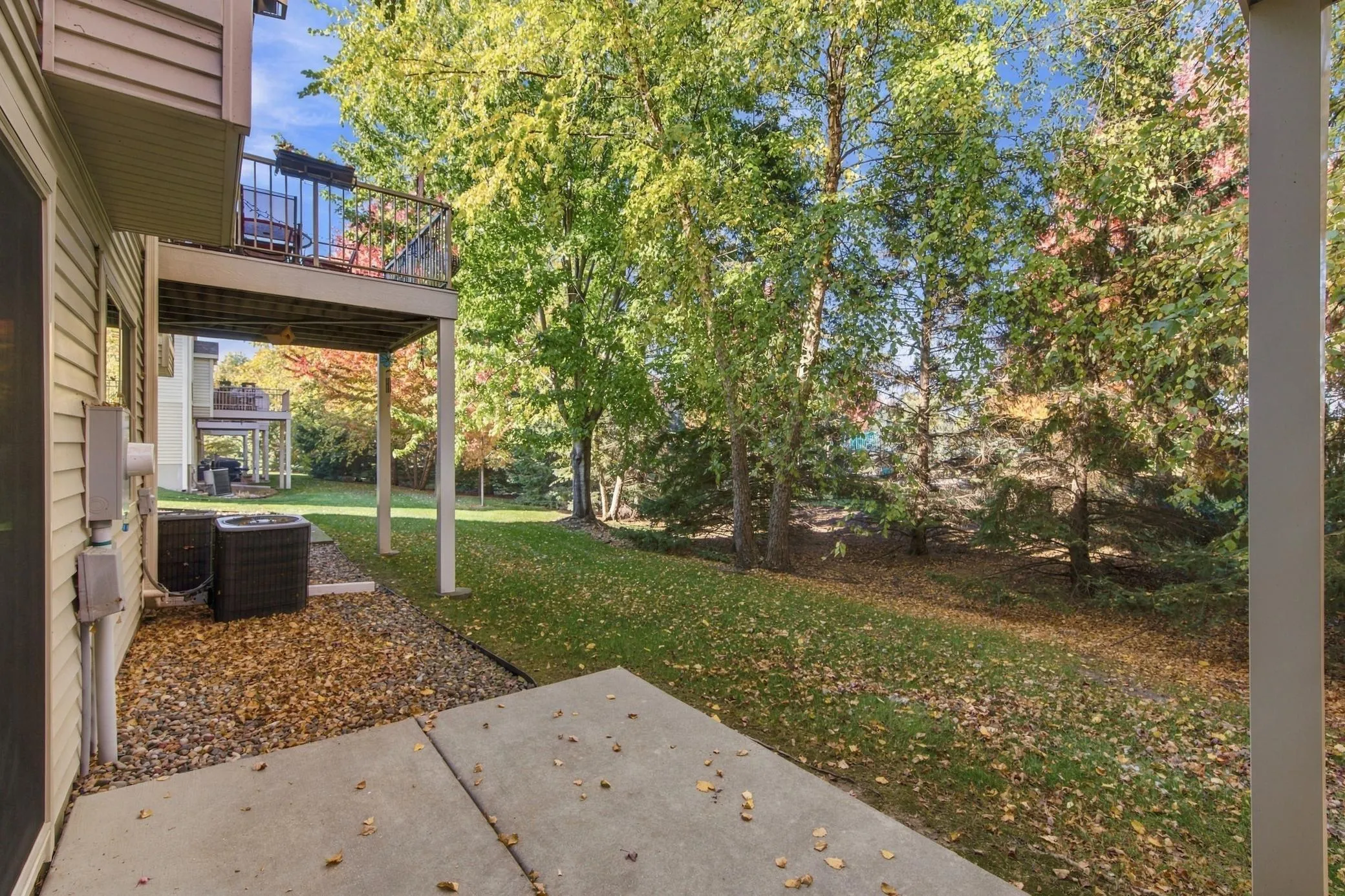 Photo 4 of 11640 Prospect Curve