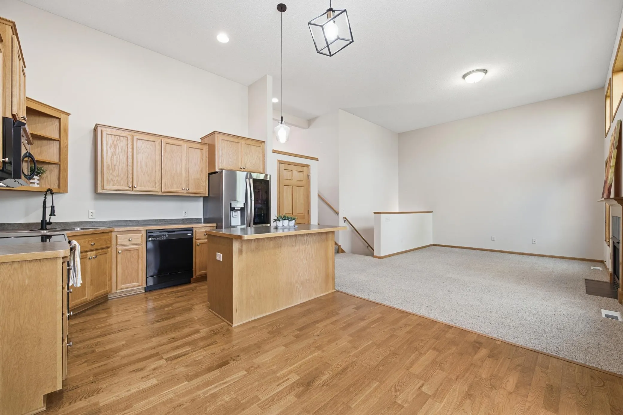 Photo 8 of 11640 Prospect Curve