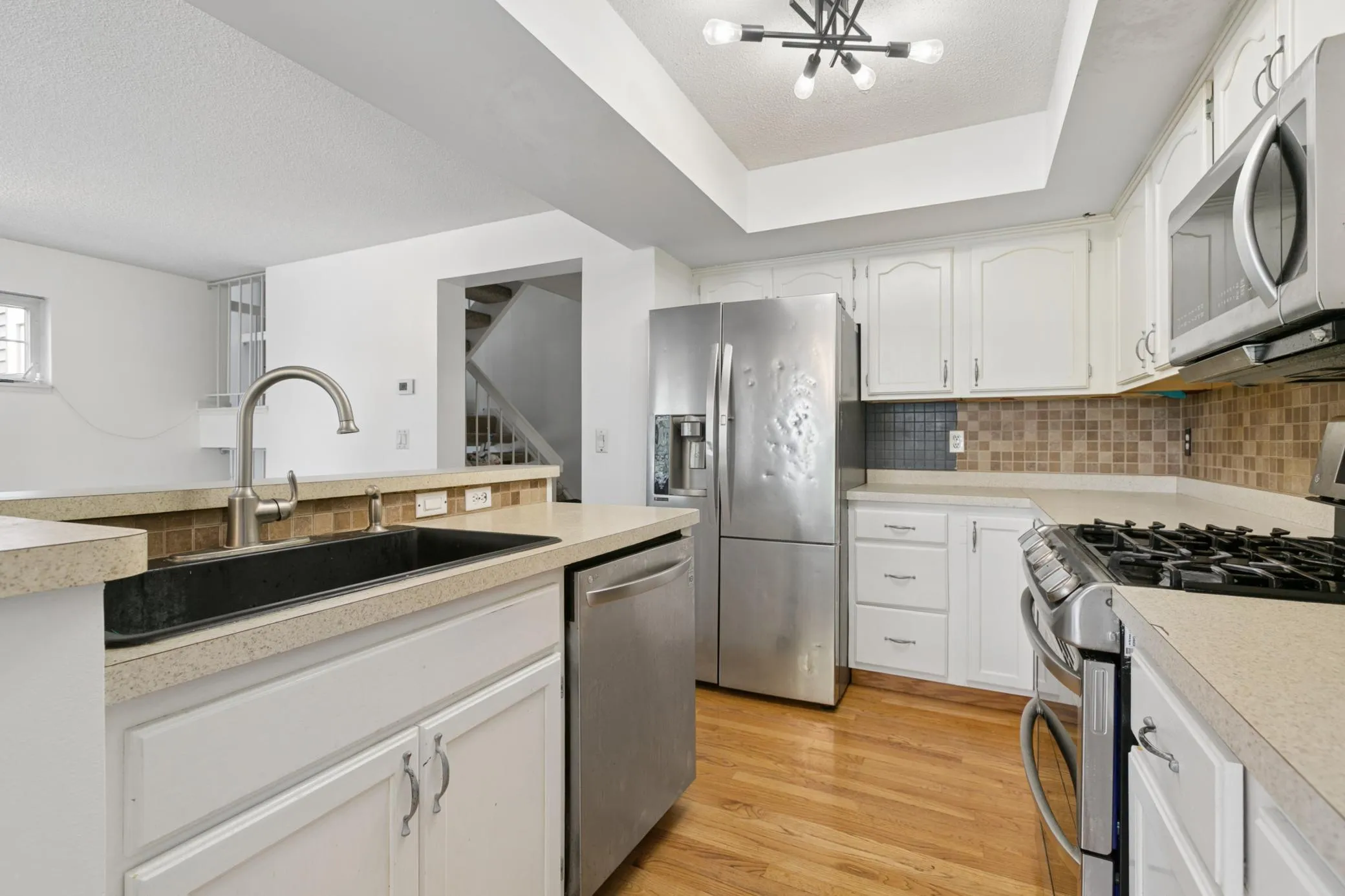 Photo 5 of 15665 24th N Avenue Unit A
