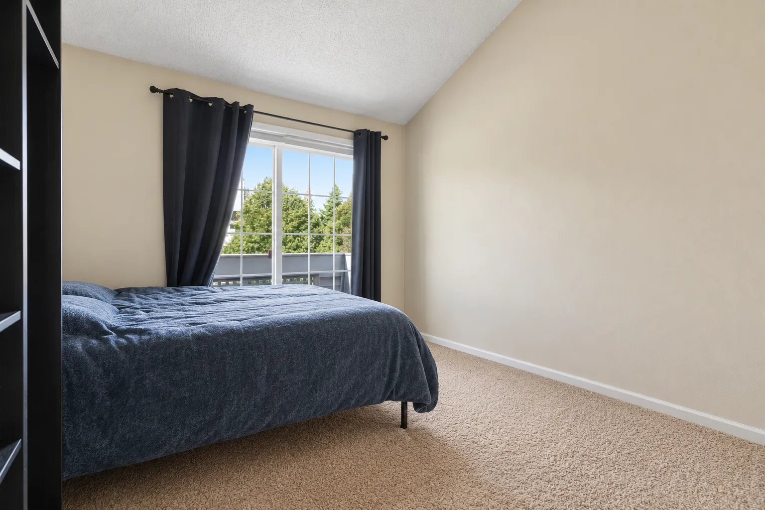 Photo 12 of 15665 24th N Avenue Unit A