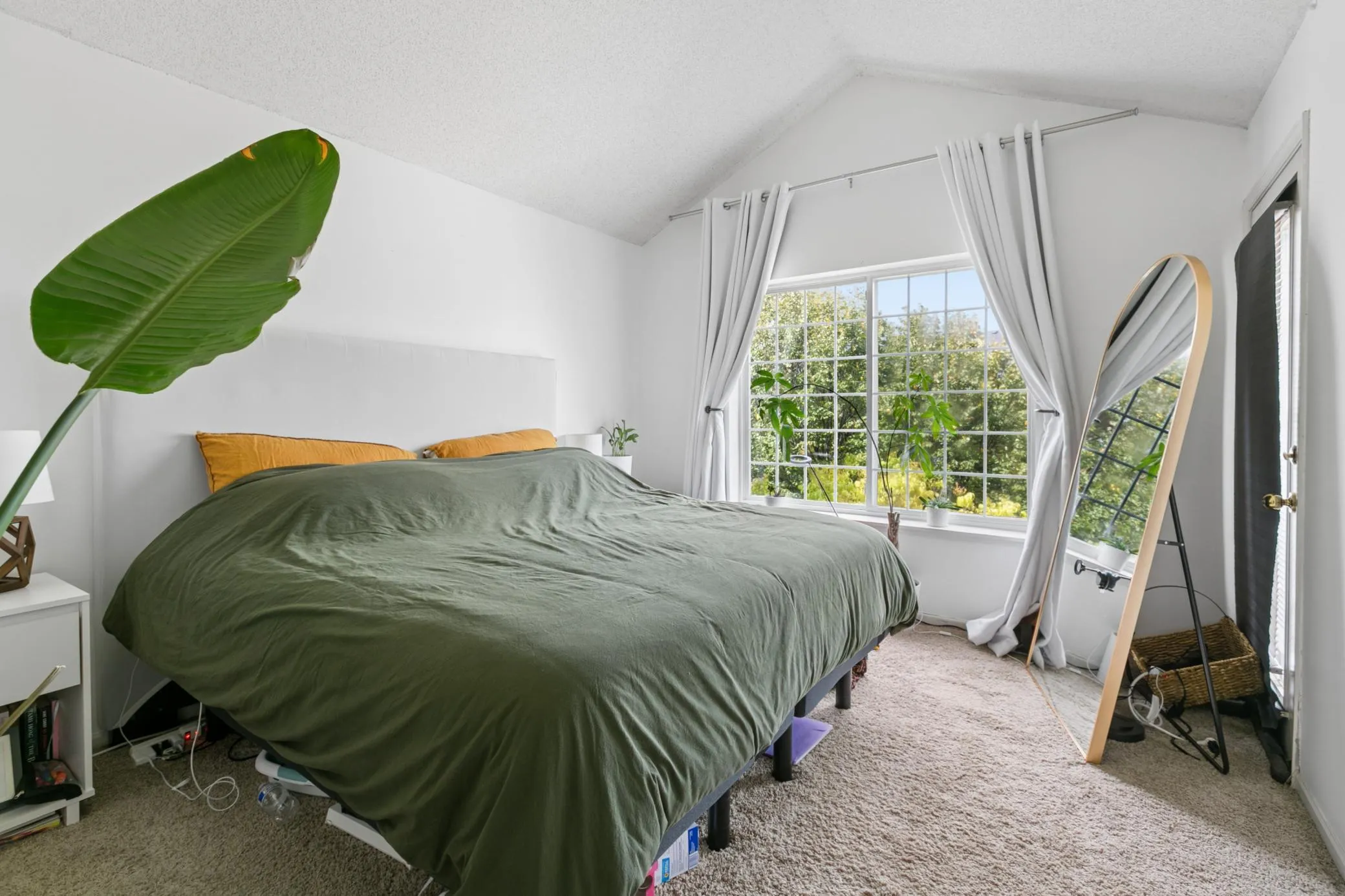 Photo 11 of 15665 24th N Avenue Unit A