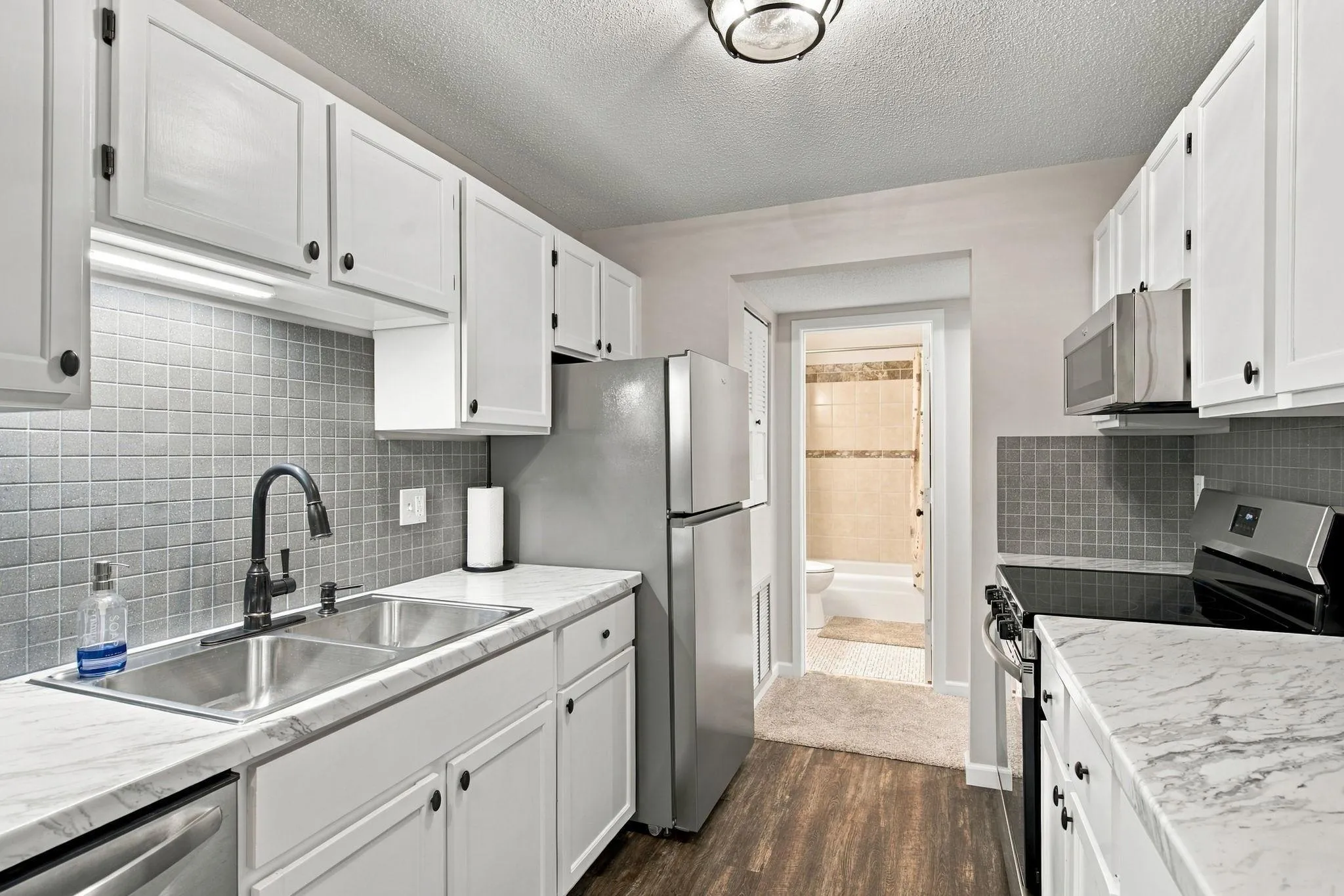Photo 8 of 132 Demont E Avenue Unit 238