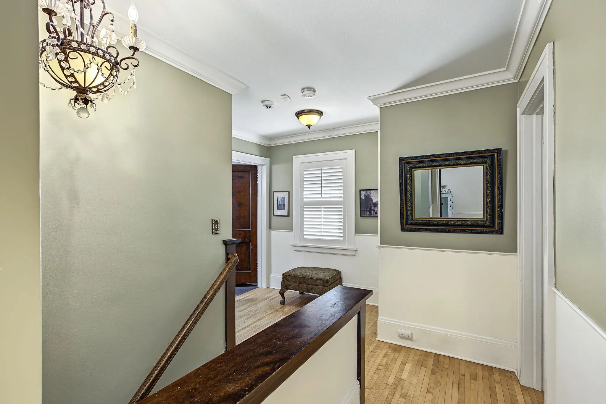 Photo 33 of 680 Chippewa Avenue