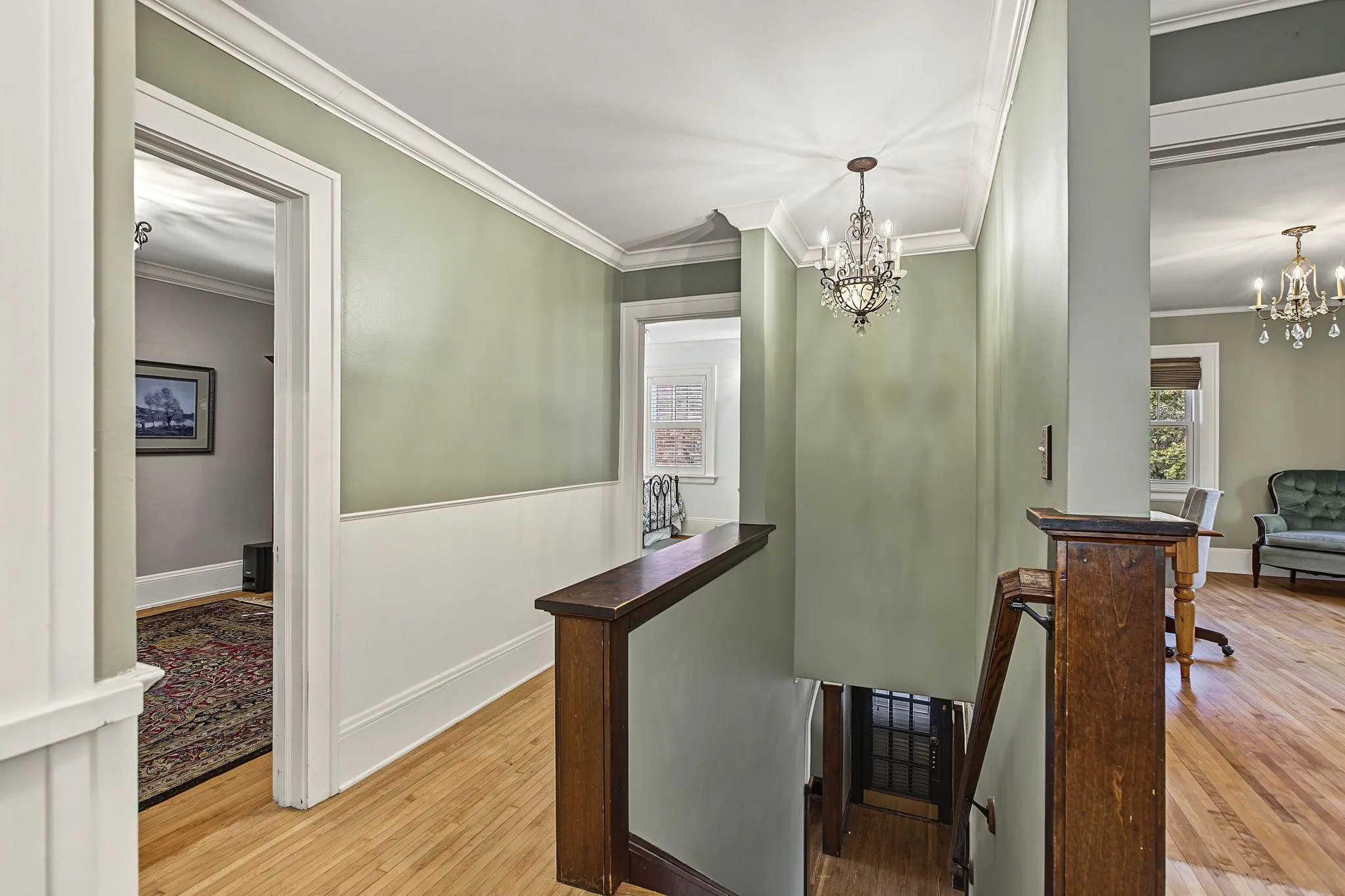 Photo 32 of 680 Chippewa Avenue