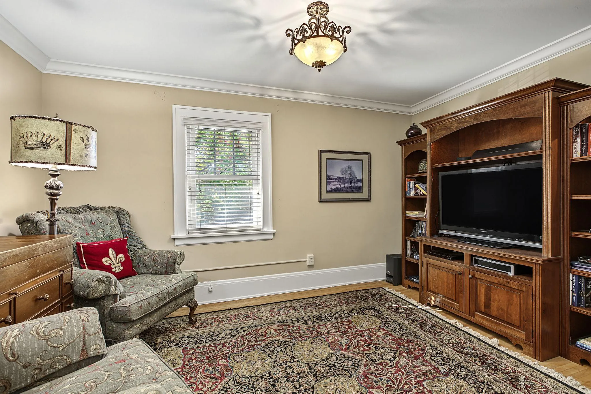 Photo 36 of 680 Chippewa Avenue