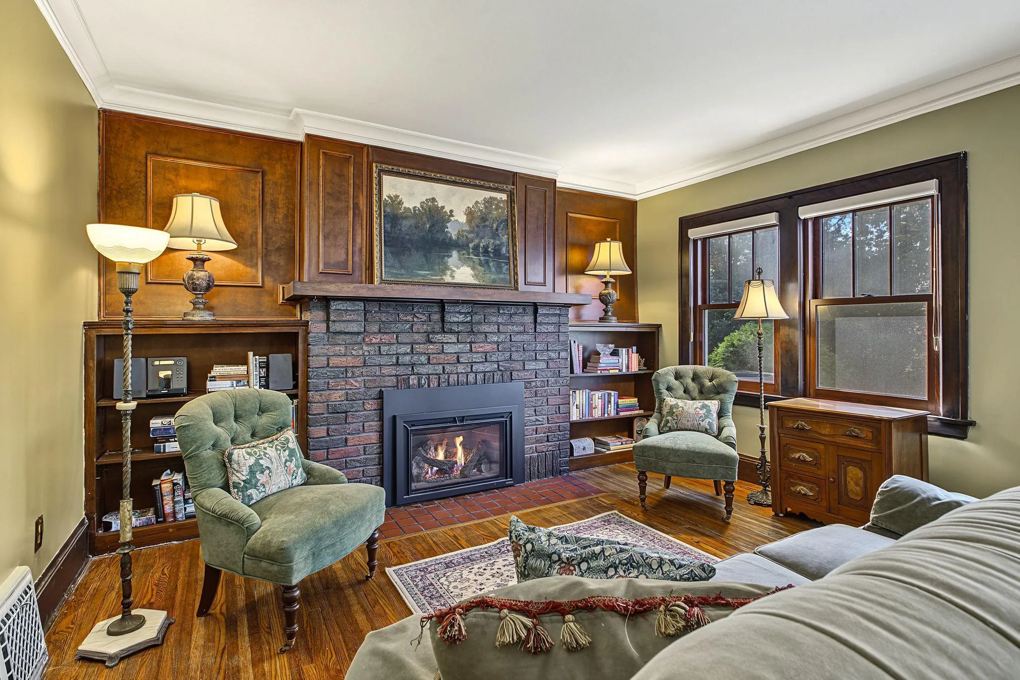 Photo 2 of 680 Chippewa Avenue