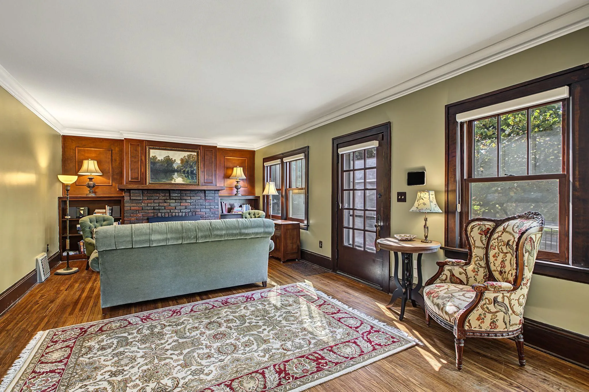 Photo 6 of 680 Chippewa Avenue