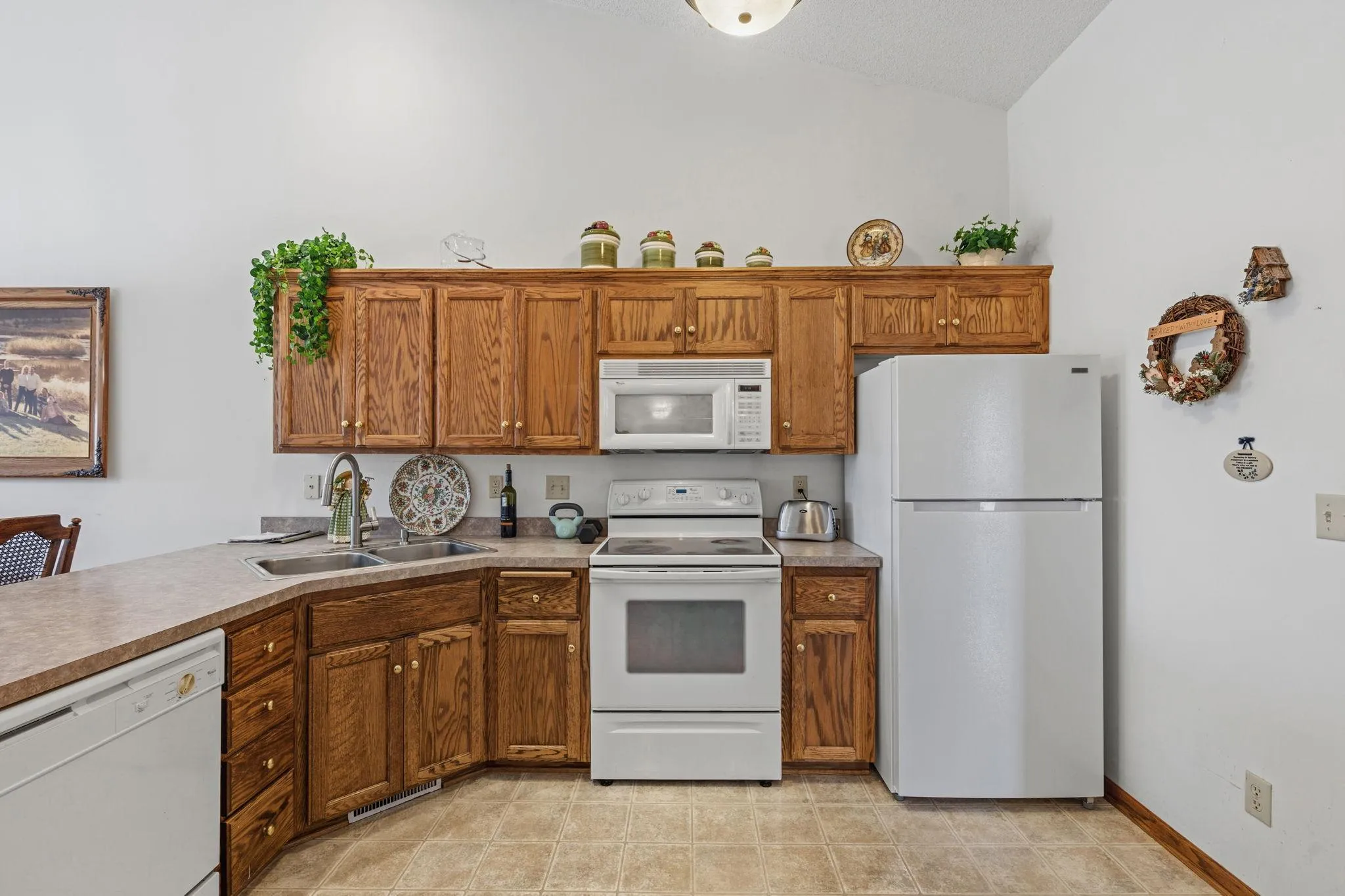 Photo 17 of 1649 Lakeridge Way