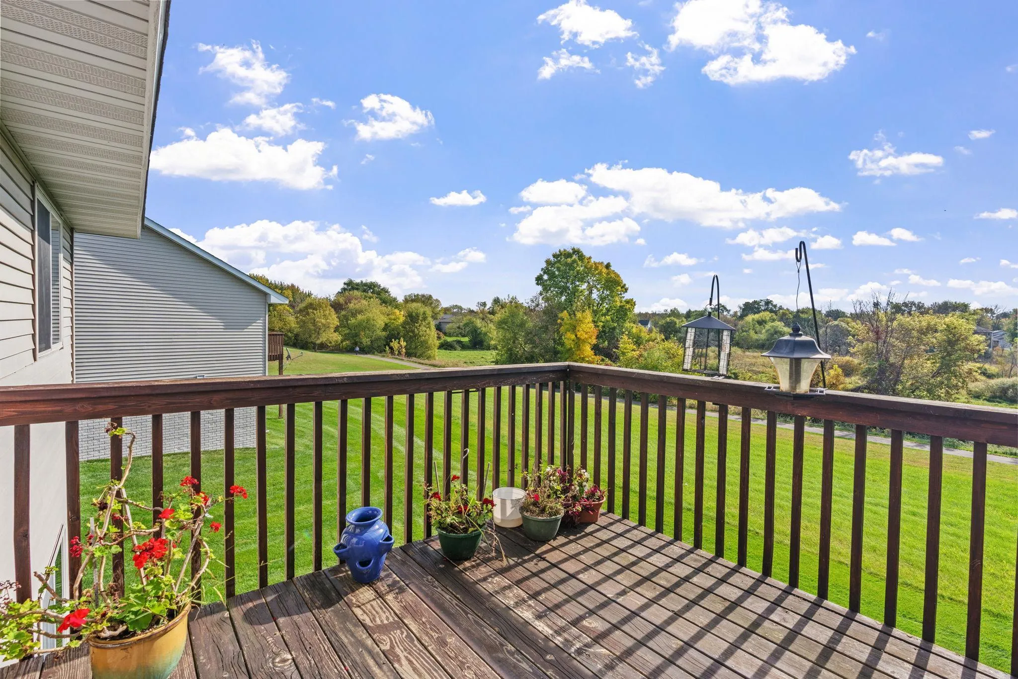 Photo 9 of 1649 Lakeridge Way