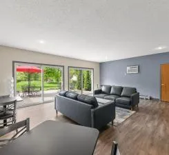 Photo 13 of 4 Pine Tree Drive Unit 212