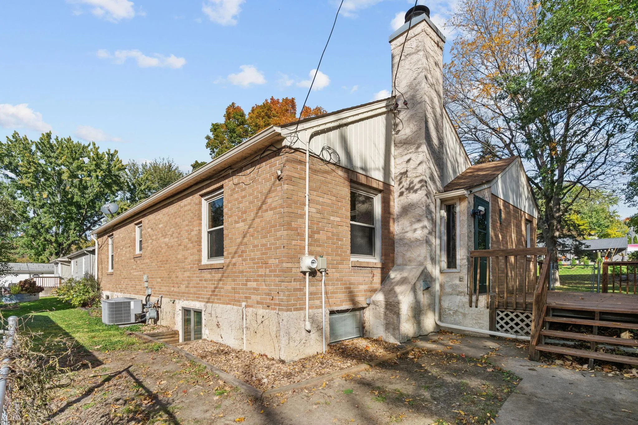 Photo 6 of 8142 Victoria Drive