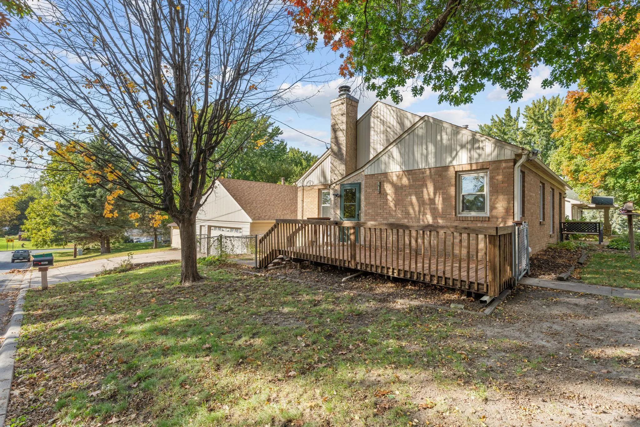 Photo 5 of 8142 Victoria Drive