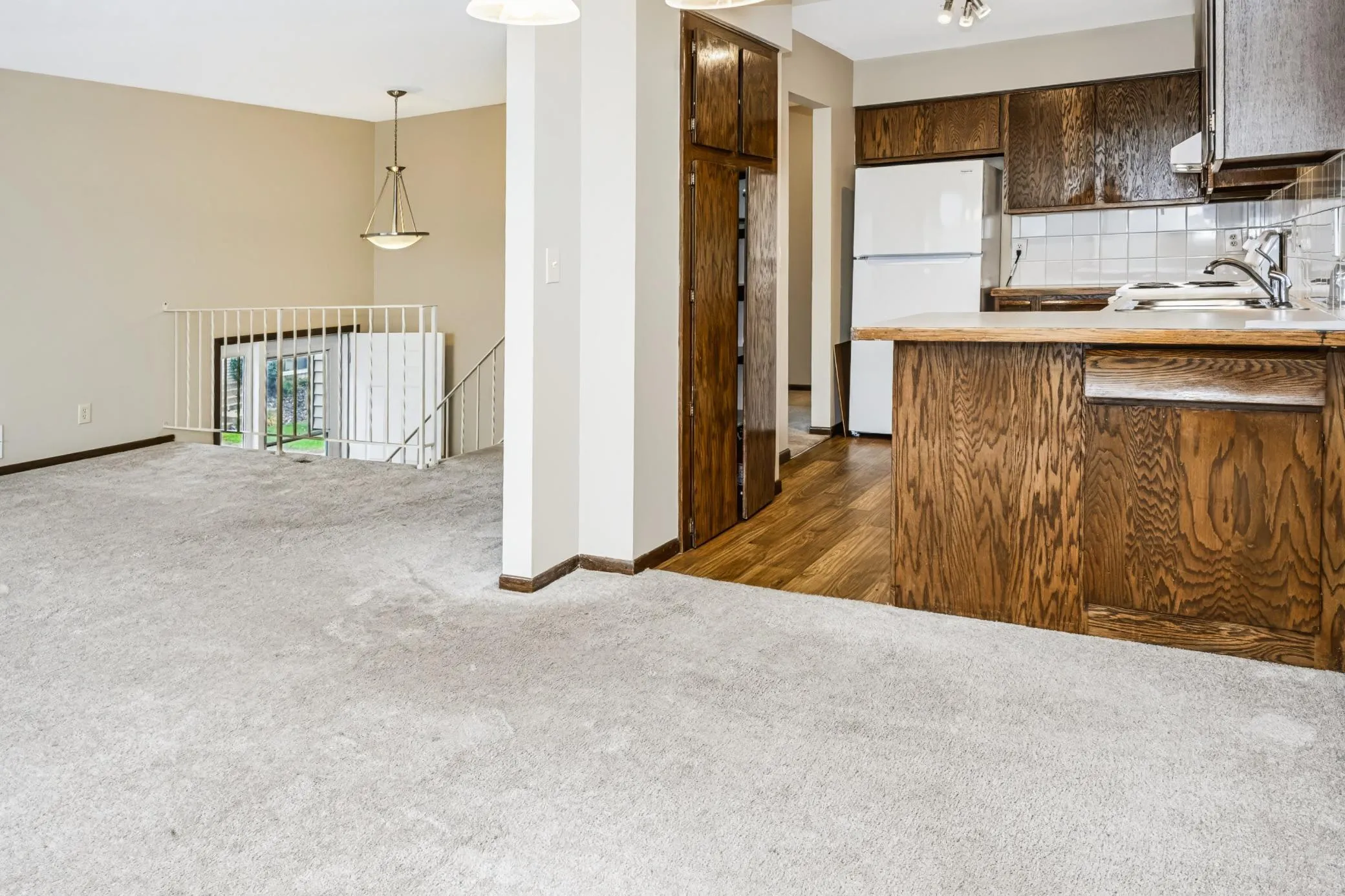 Photo 8 of 10394 Balsam Lane