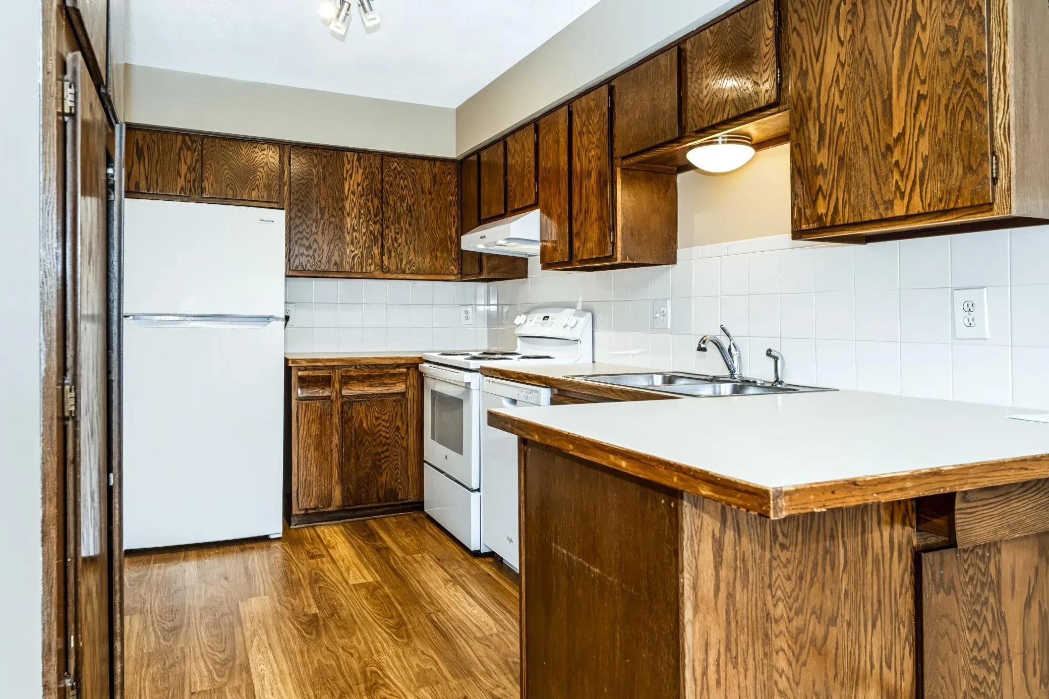 Photo 9 of 10394 Balsam Lane