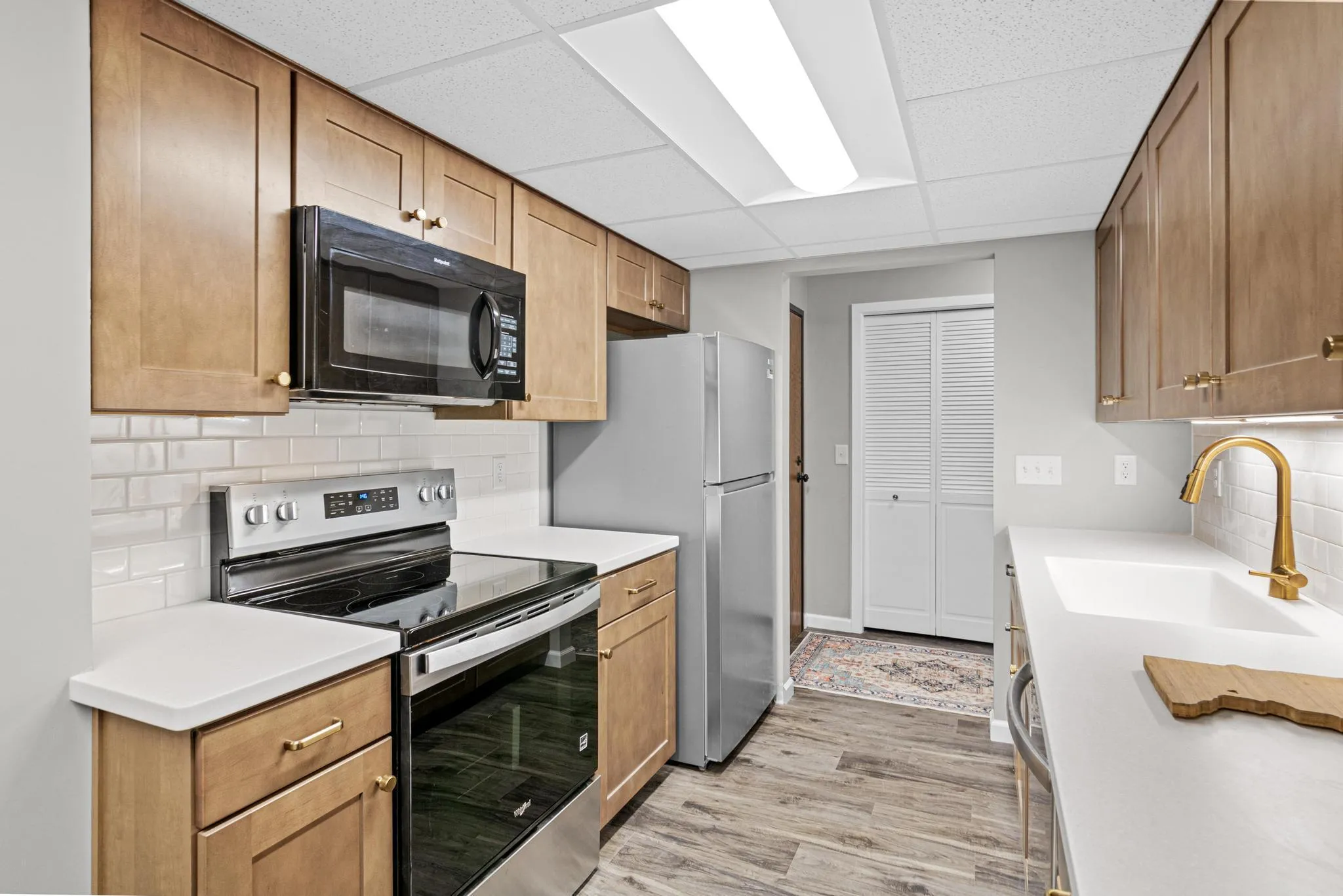 Photo 9 of 8013 Xerxes S Avenue Unit B103
