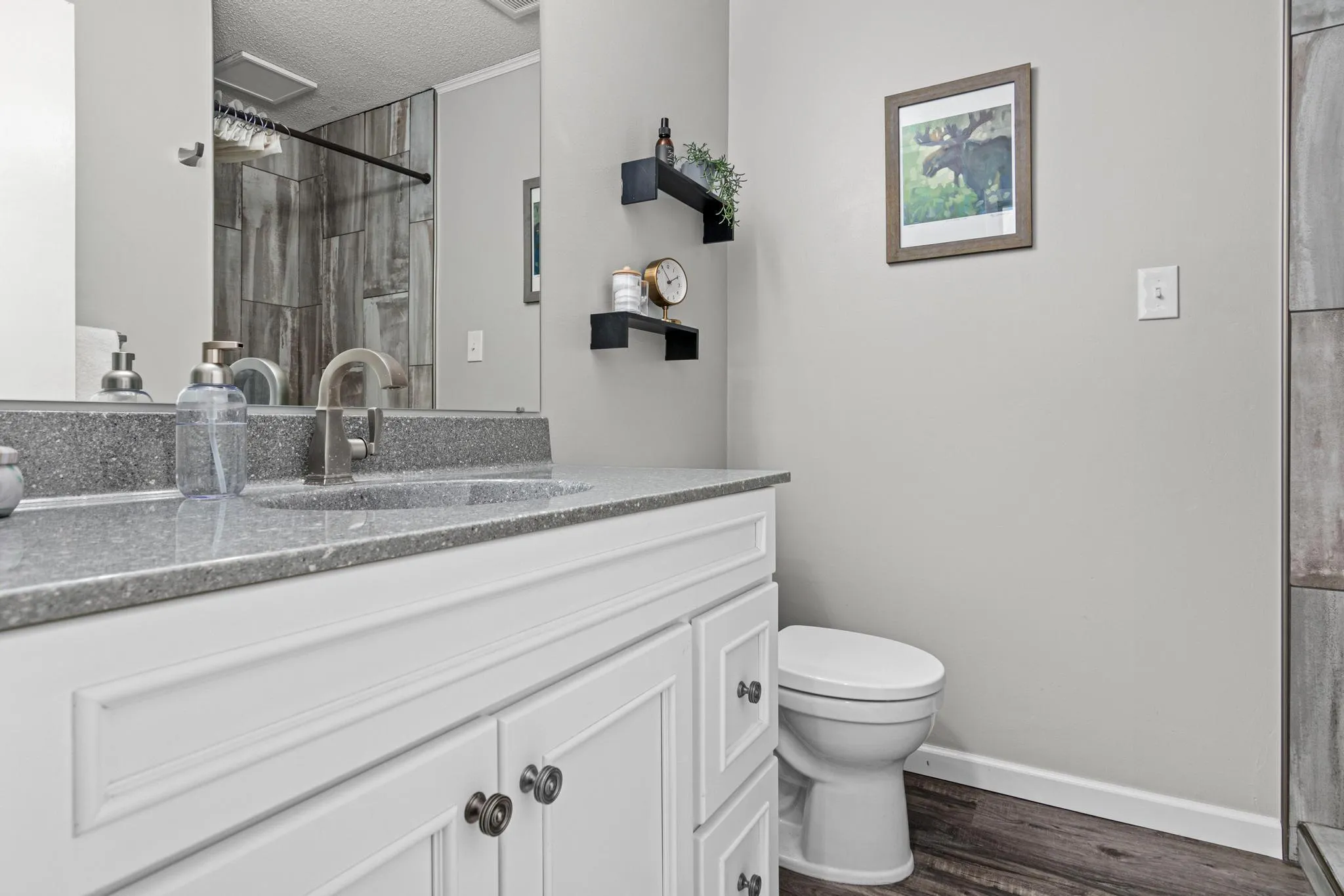 Photo 14 of 8013 Xerxes S Avenue Unit B103