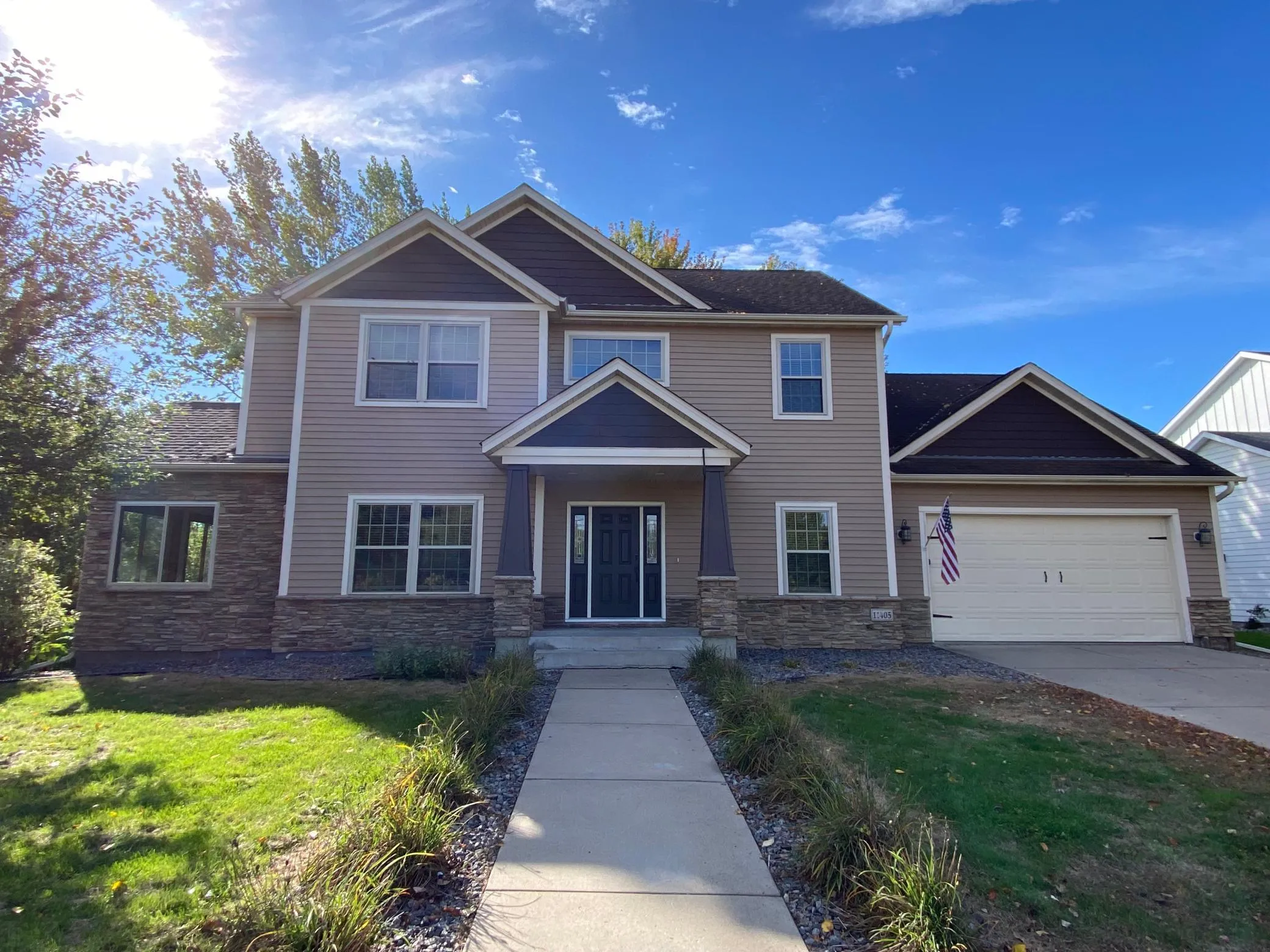 Photo 2 of 11405 W Laketowne Drive