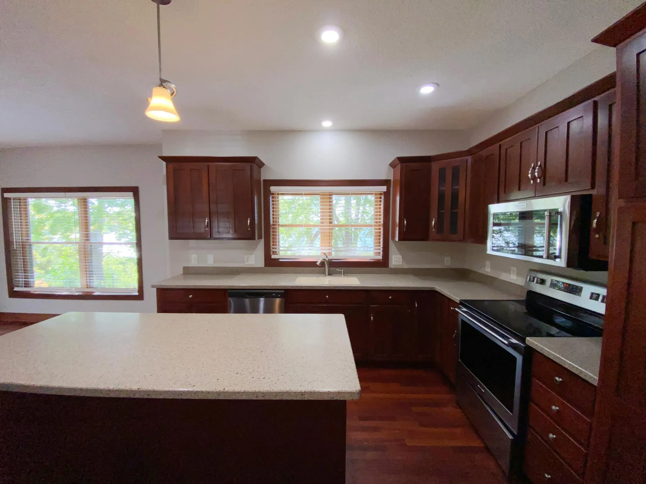 Photo 11 of 11405 W Laketowne Drive