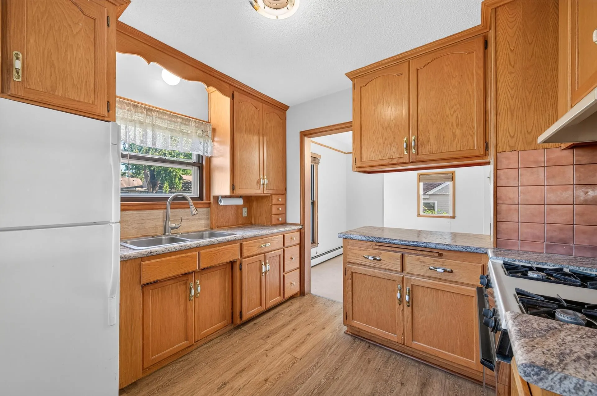 Photo 8 of 4858 6th Ne Street