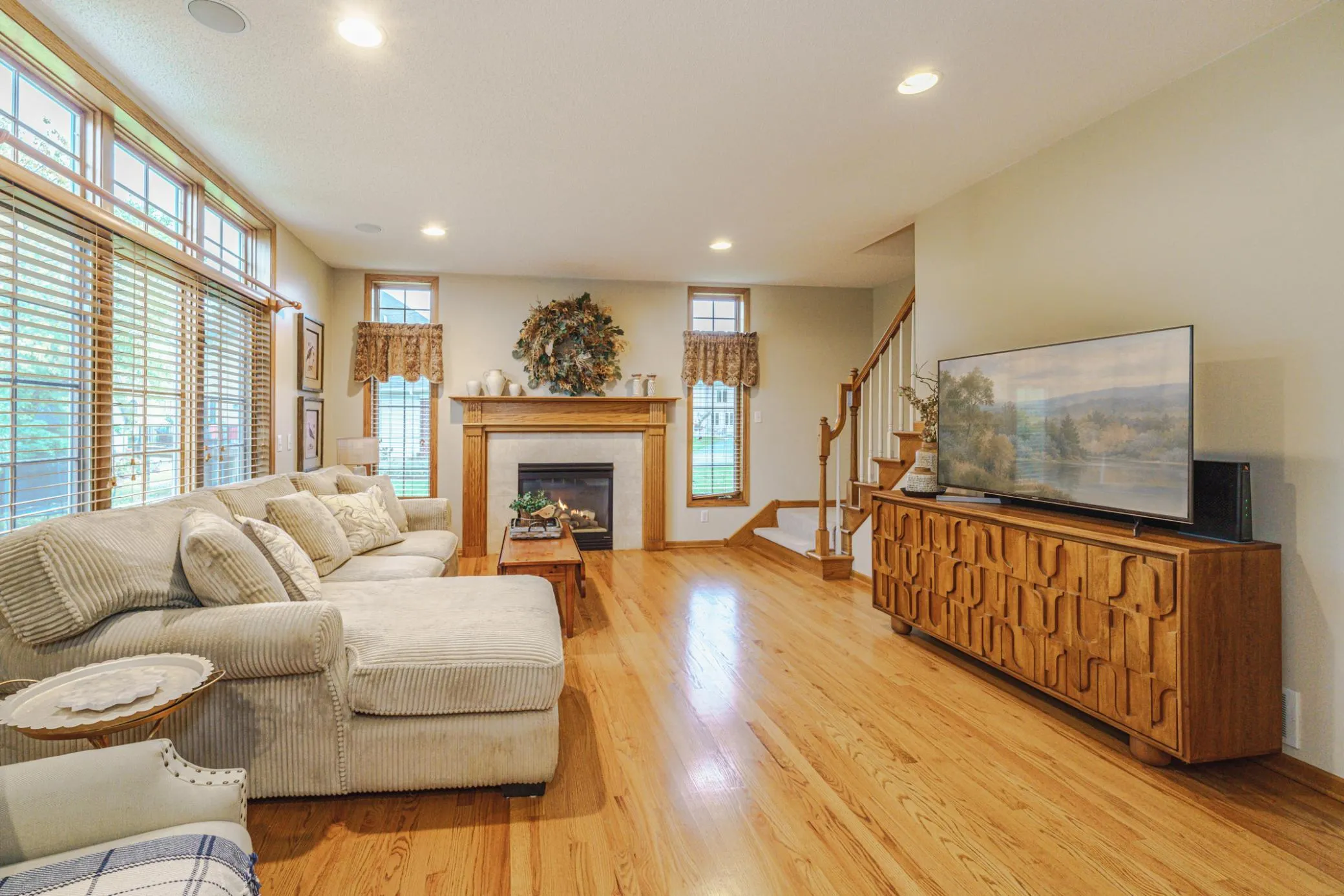 Photo 3 of 13563 Foxberry Road