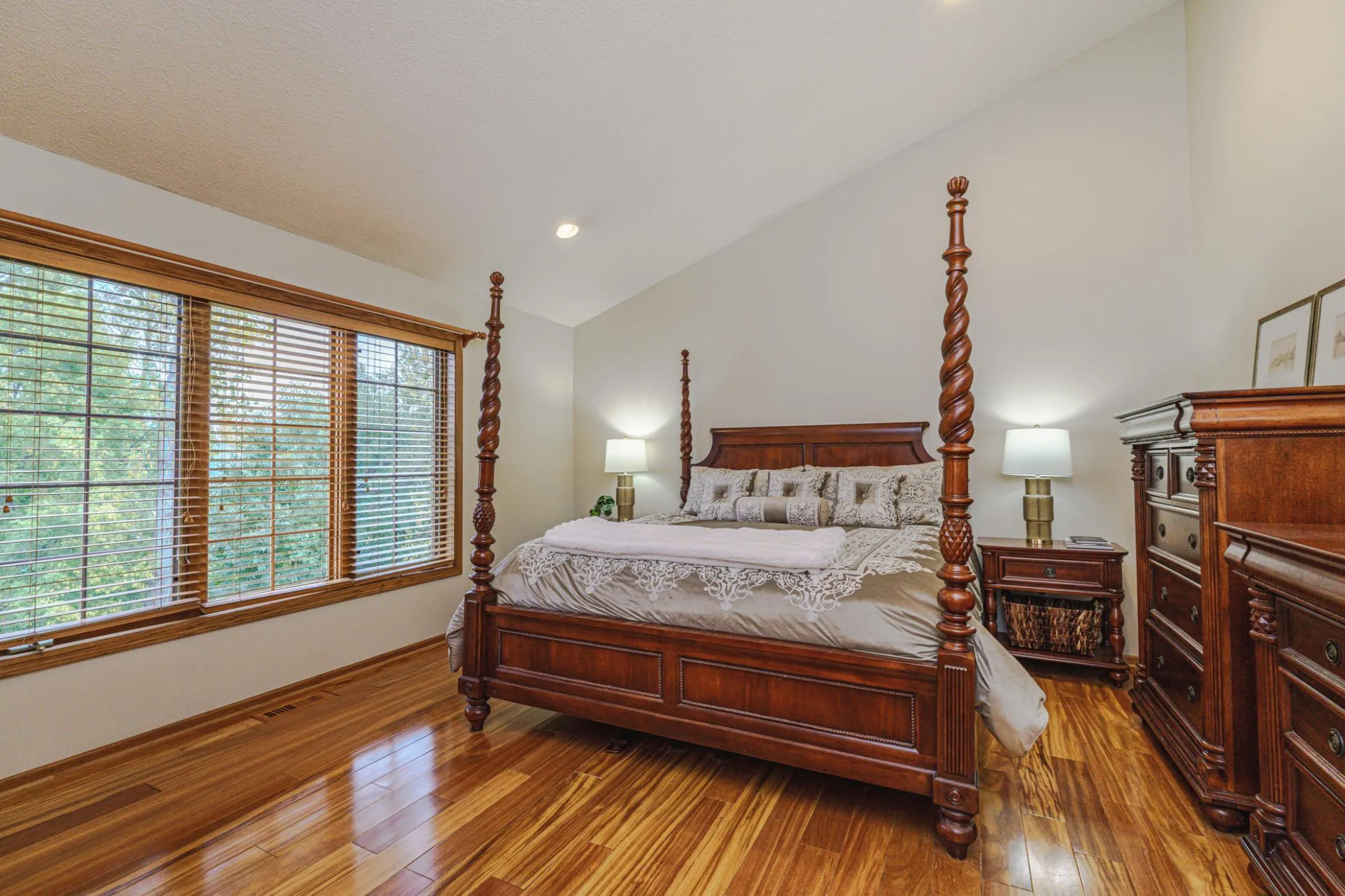 Photo 24 of 13563 Foxberry Road