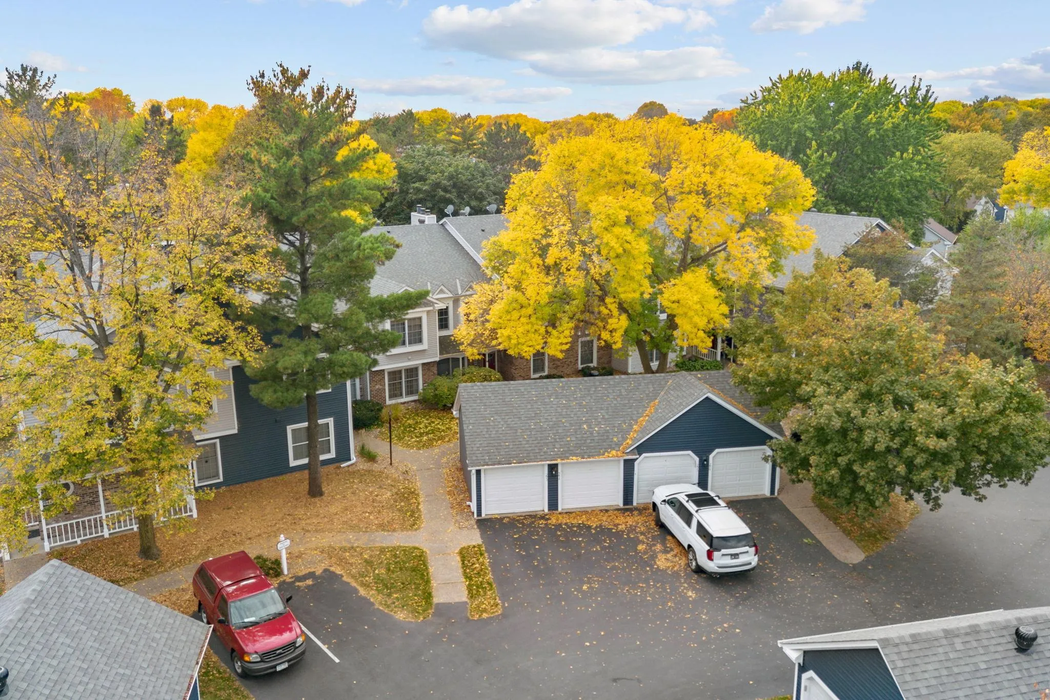 Photo 9 of 10932 Quebec S Avenue