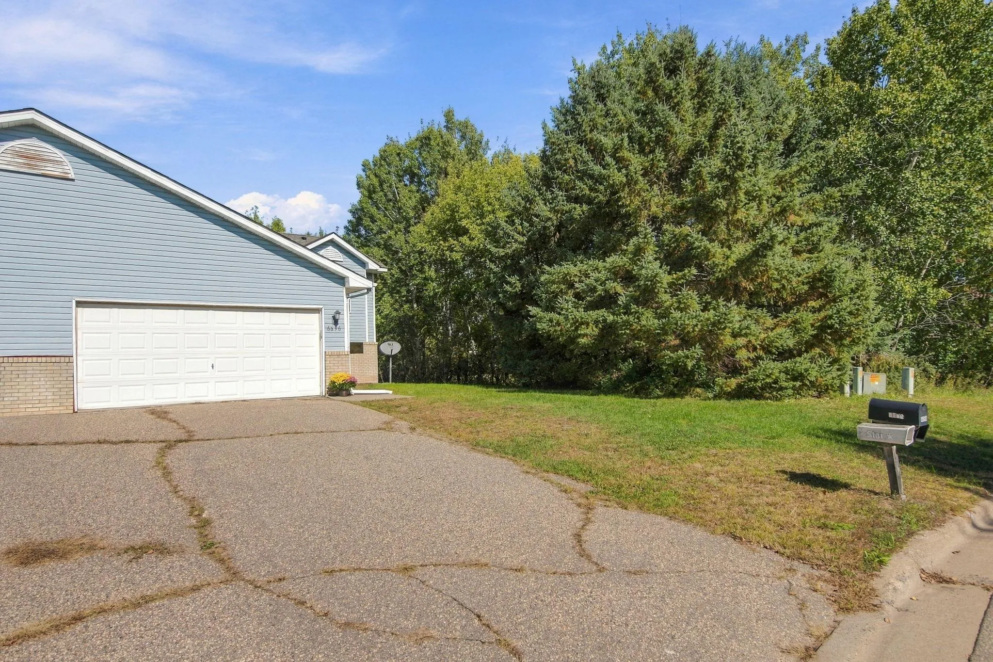 Photo 5 of 6696 381st Street