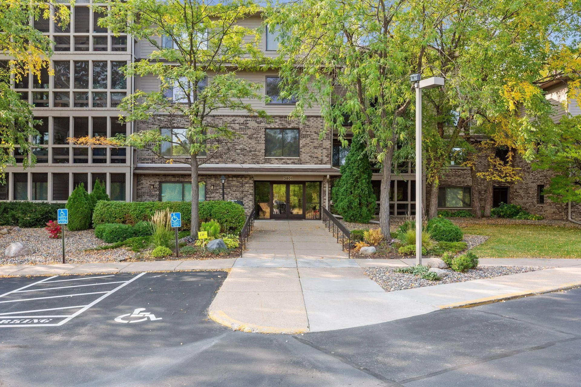 Photo 6 of 3801 W 98th Street Unit 208