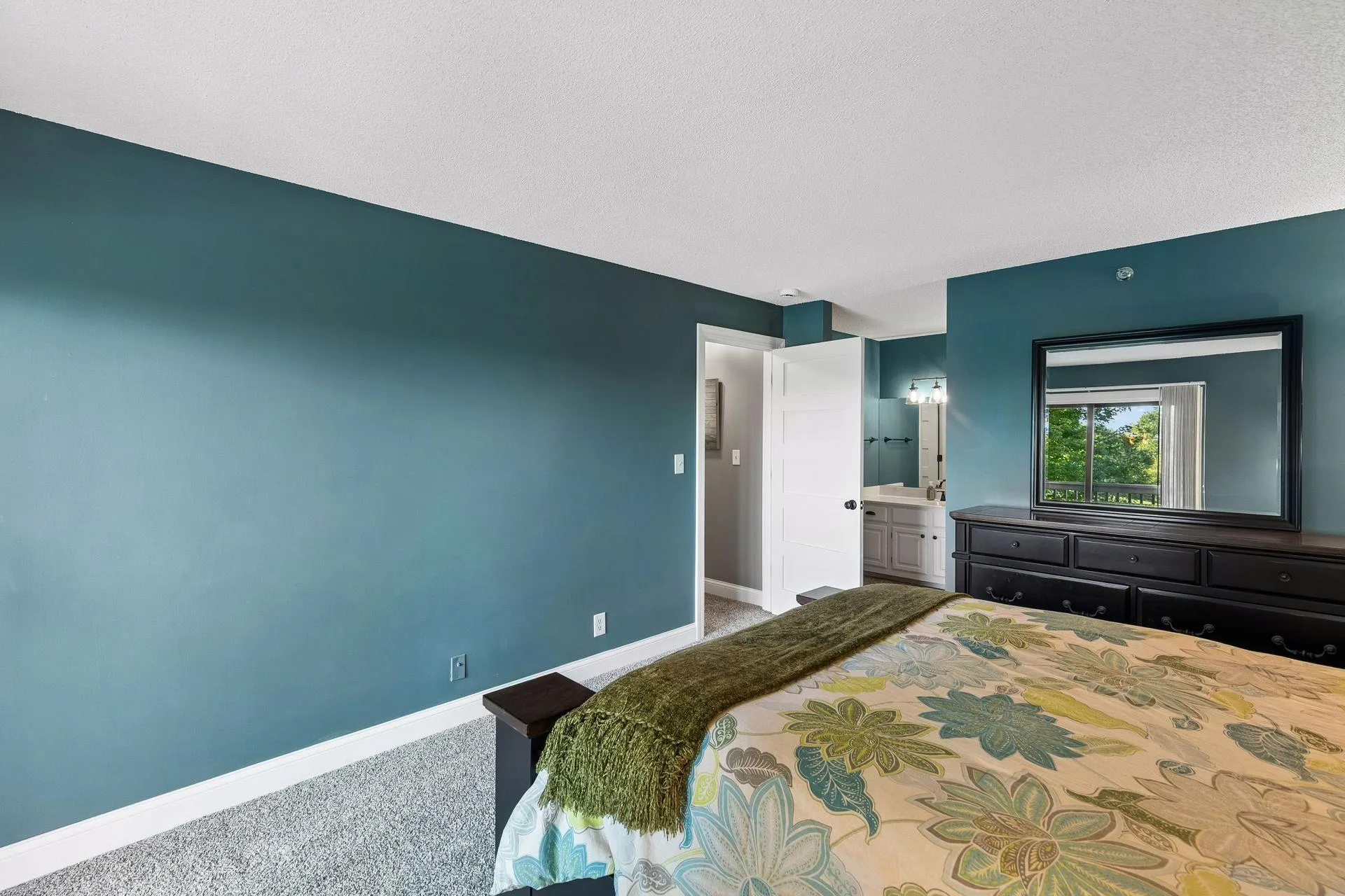 Photo 27 of 3801 W 98th Street Unit 208