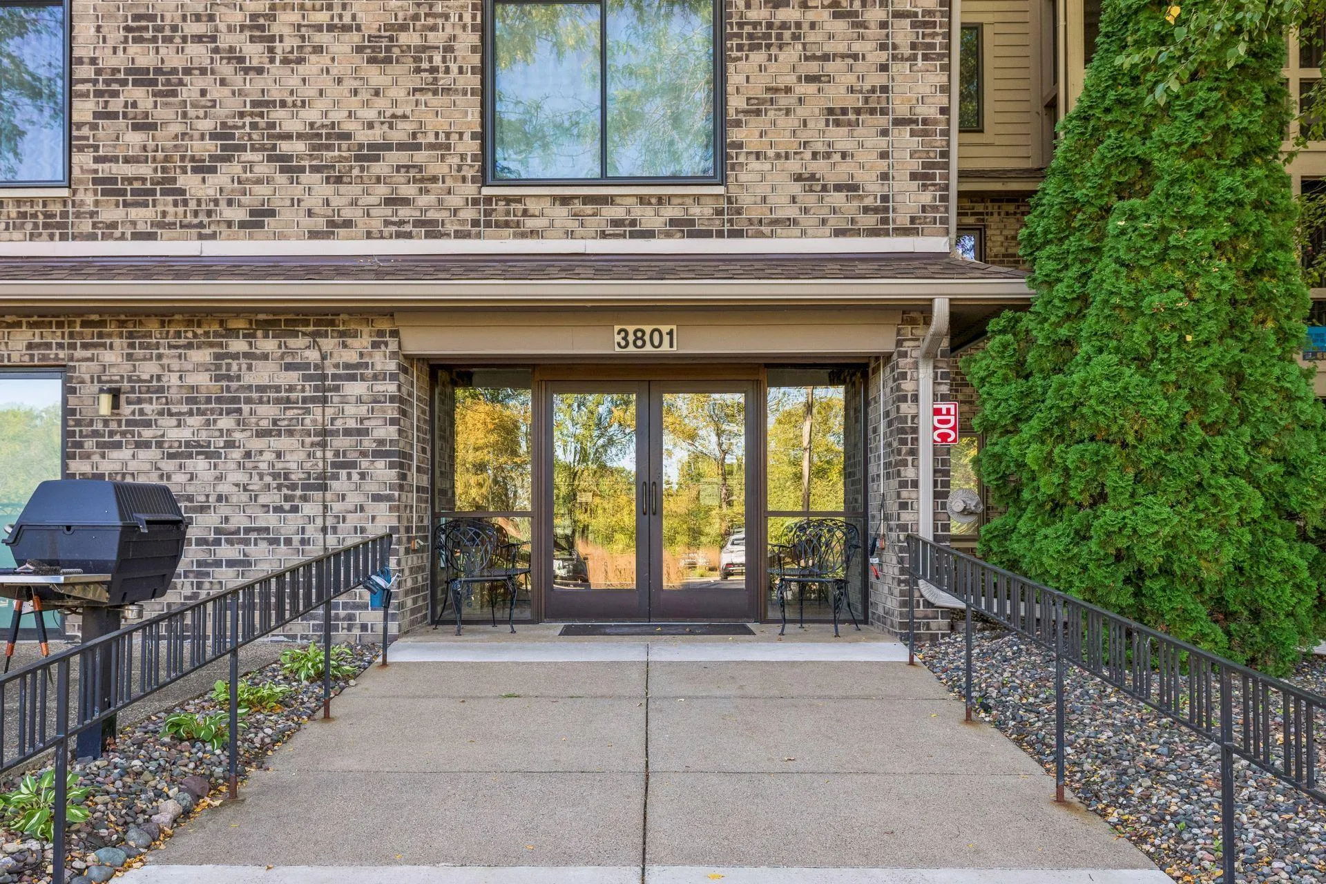 Photo 8 of 3801 W 98th Street Unit 208