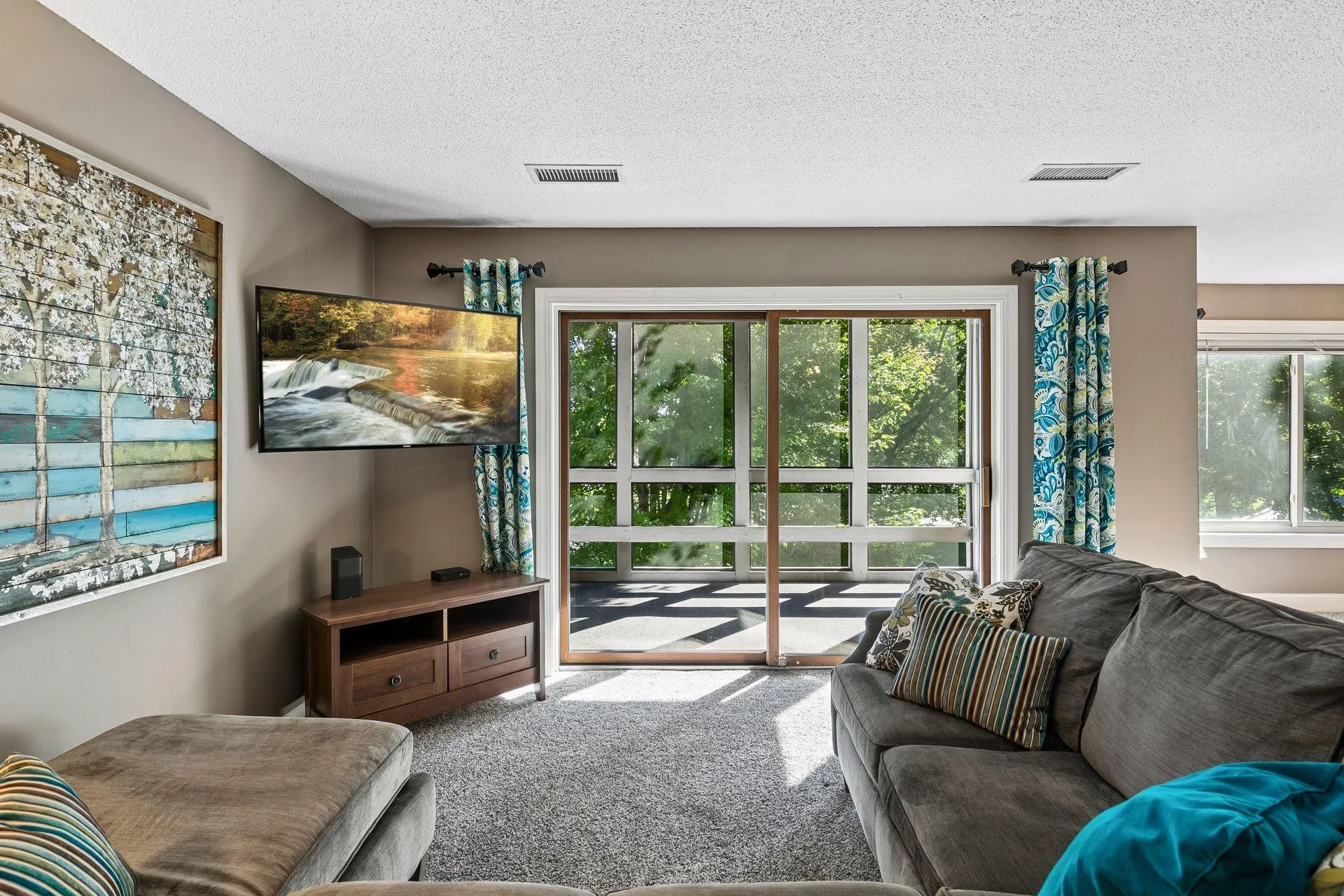 Photo 13 of 3801 W 98th Street Unit 208