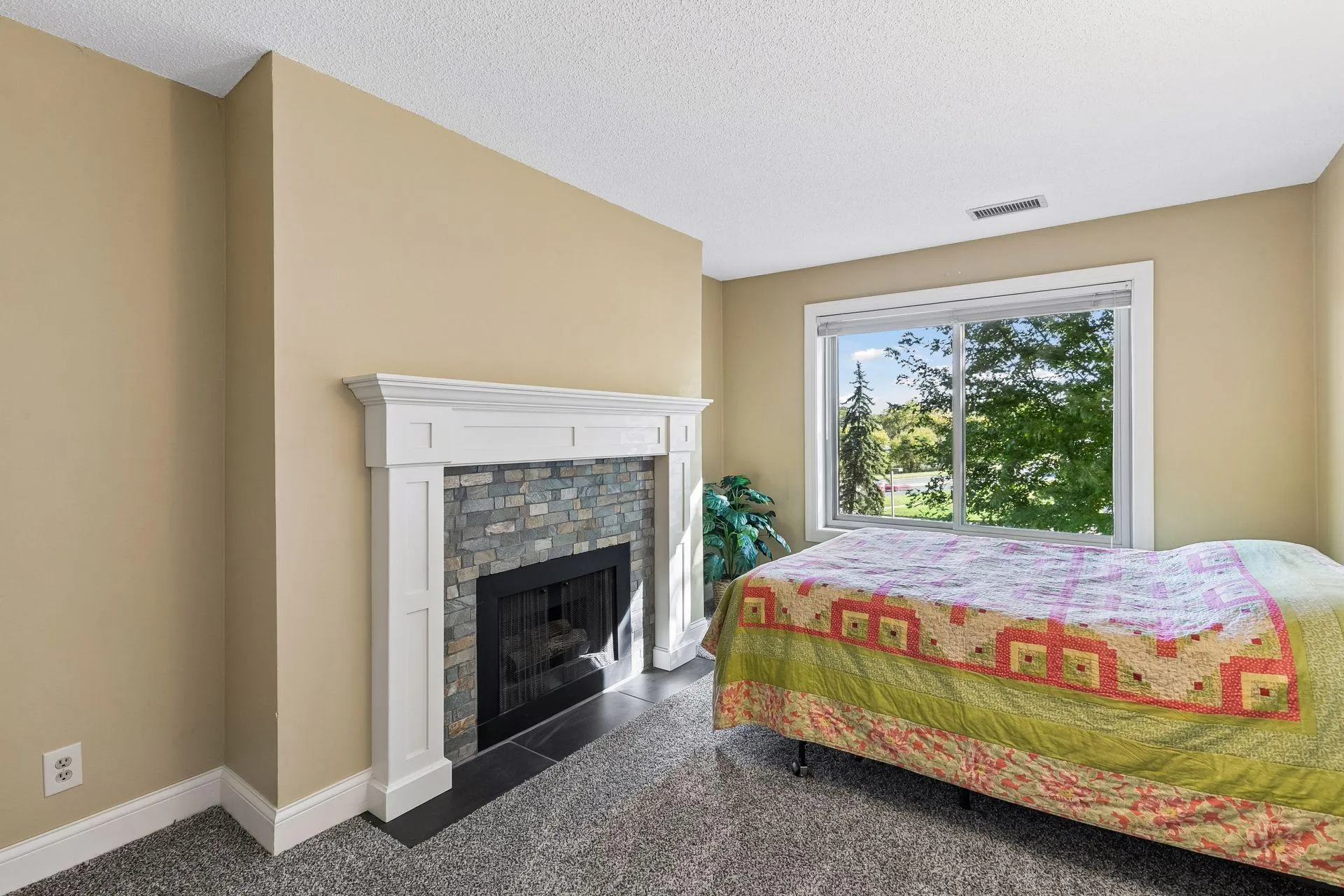 Photo 30 of 3801 W 98th Street Unit 208
