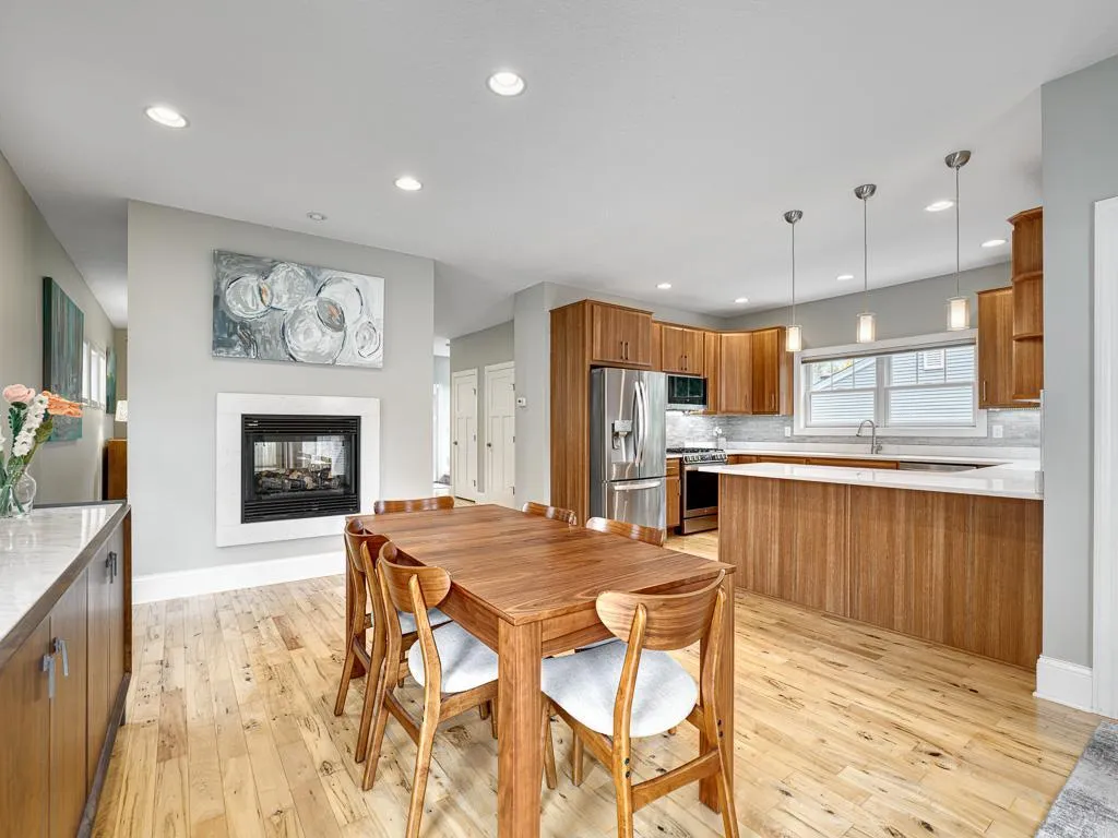 Photo 9 of 1173 Saint Paul Avenue