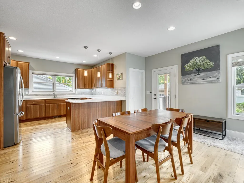 Photo 8 of 1173 Saint Paul Avenue