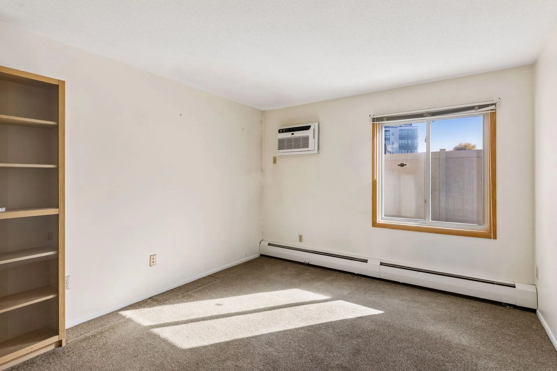 Photo 11 of 4820 Park Commons Drive Unit 118