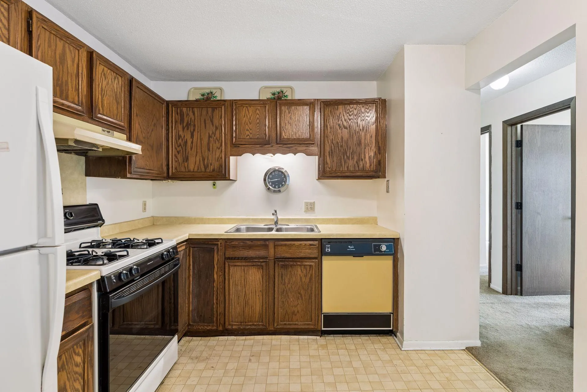 Photo 7 of 4820 Park Commons Drive Unit 118