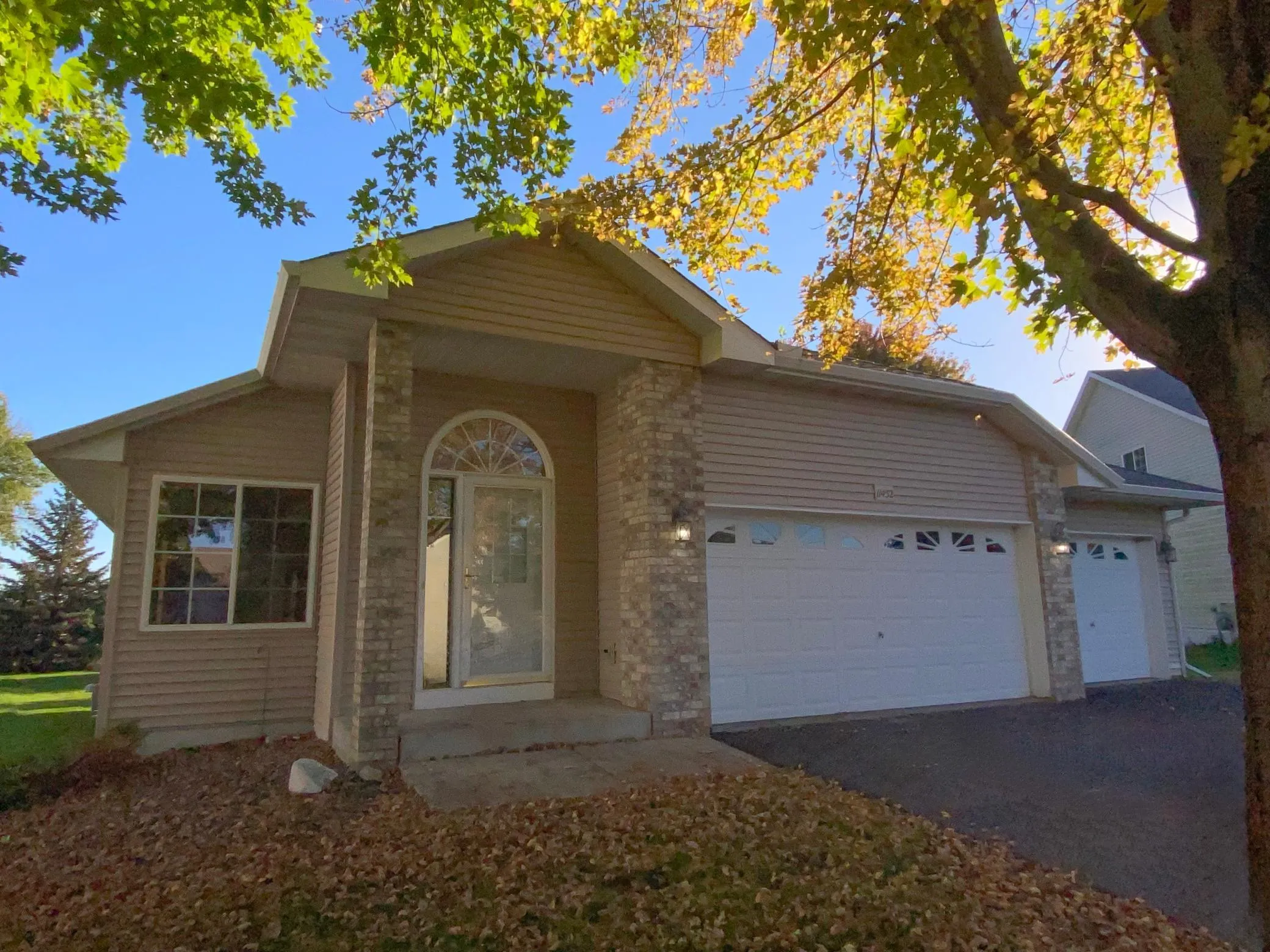 Photo 2 of 11452 17th Ne Place