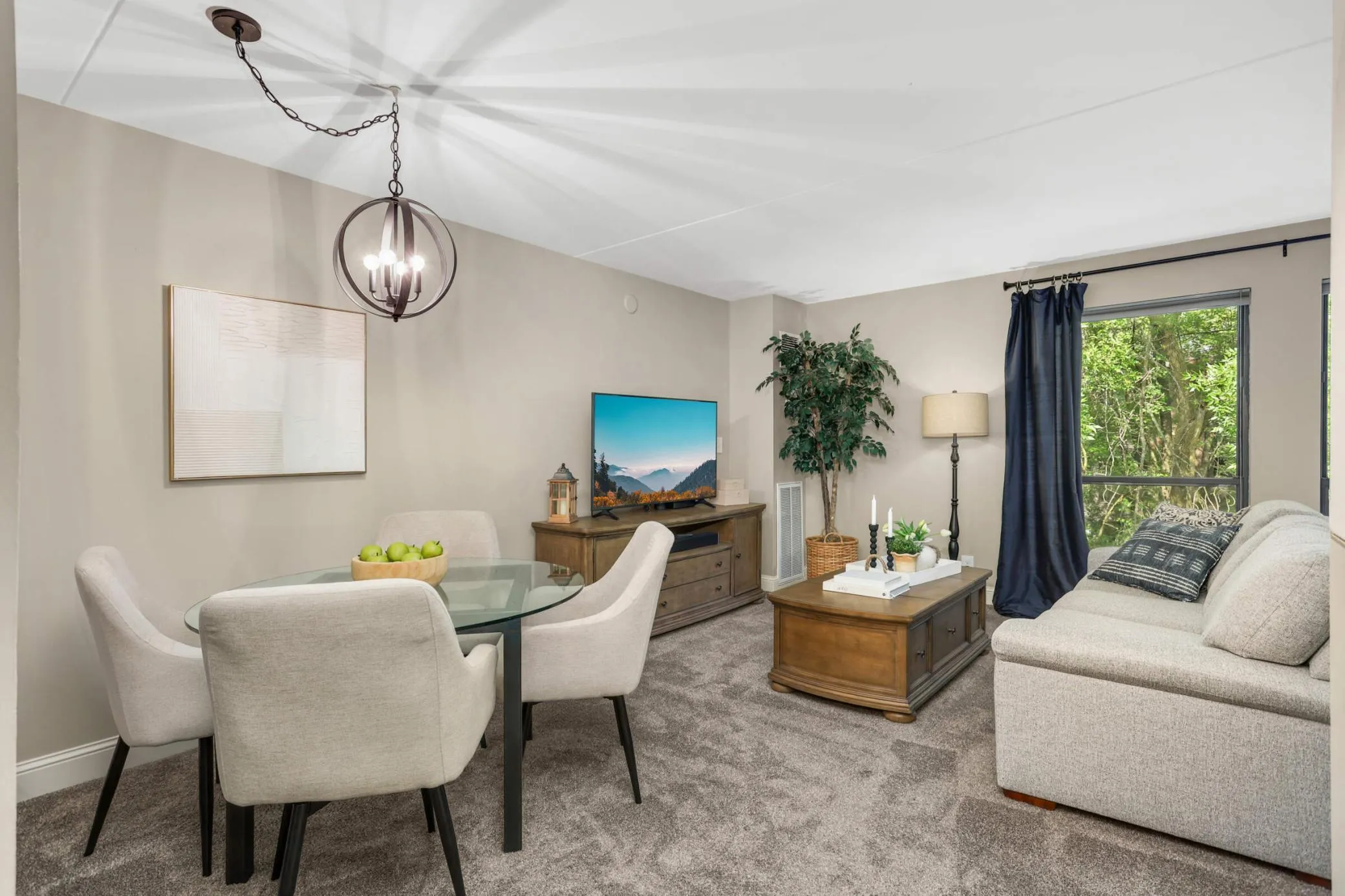 Photo 9 of 6710 Vernon S Avenue Unit 409