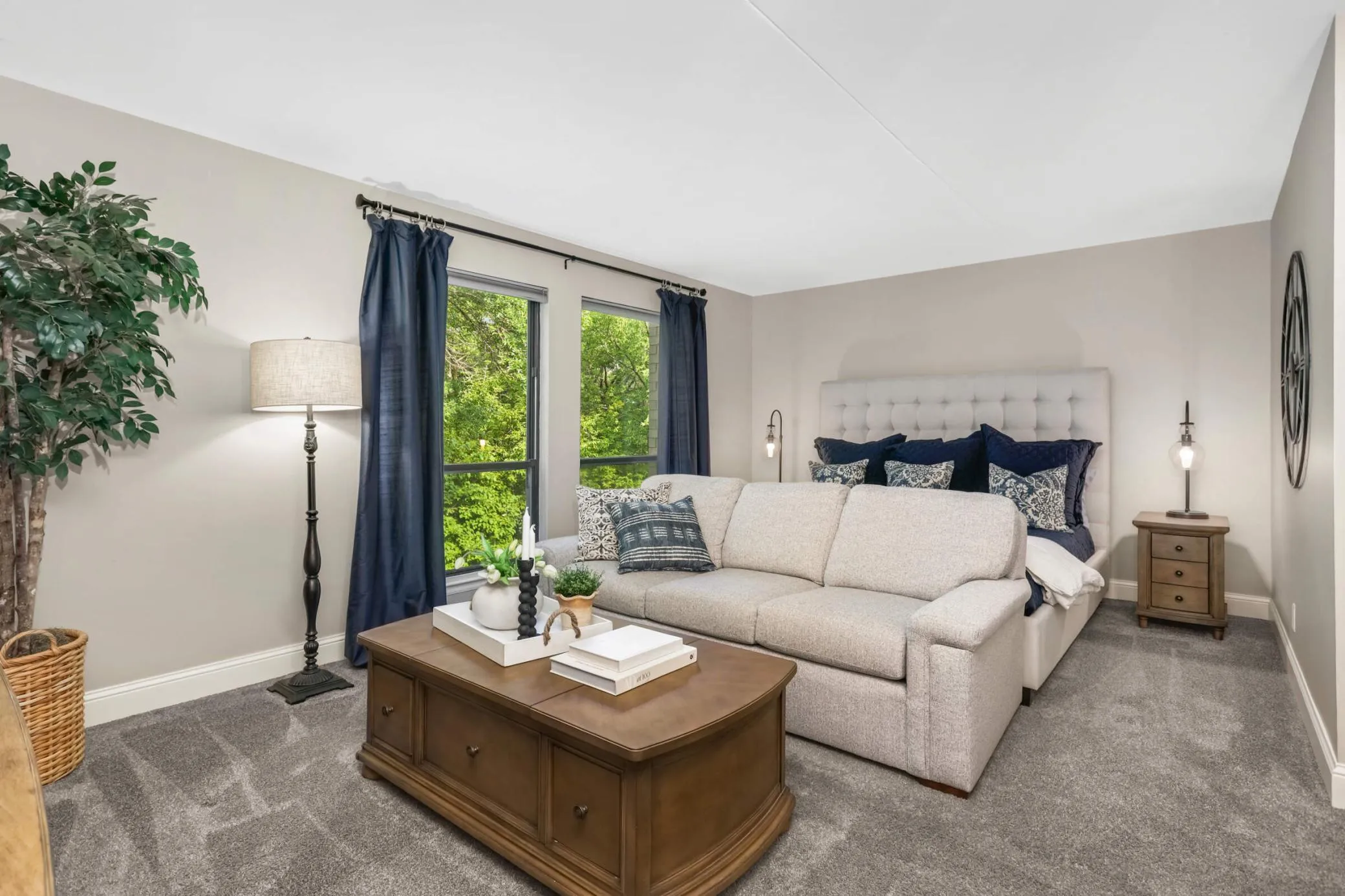 Photo 6 of 6710 Vernon S Avenue Unit 409