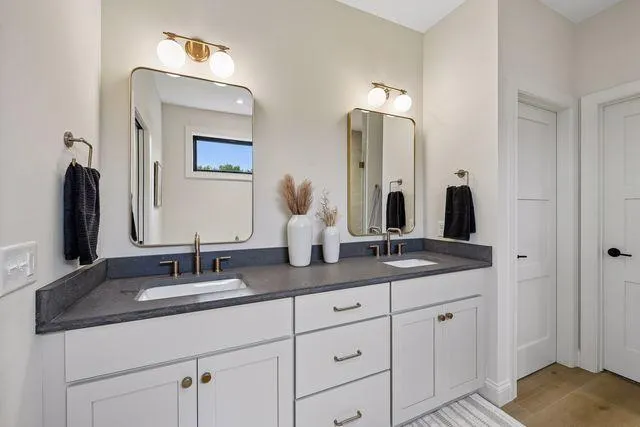 Photo 24 of 751 W 96th Street