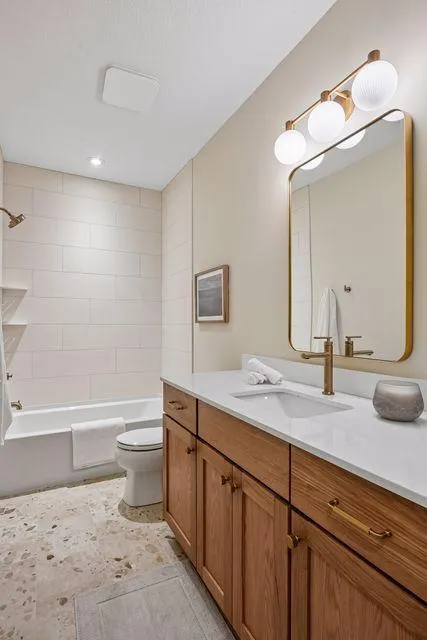 Photo 36 of 751 W 96th Street
