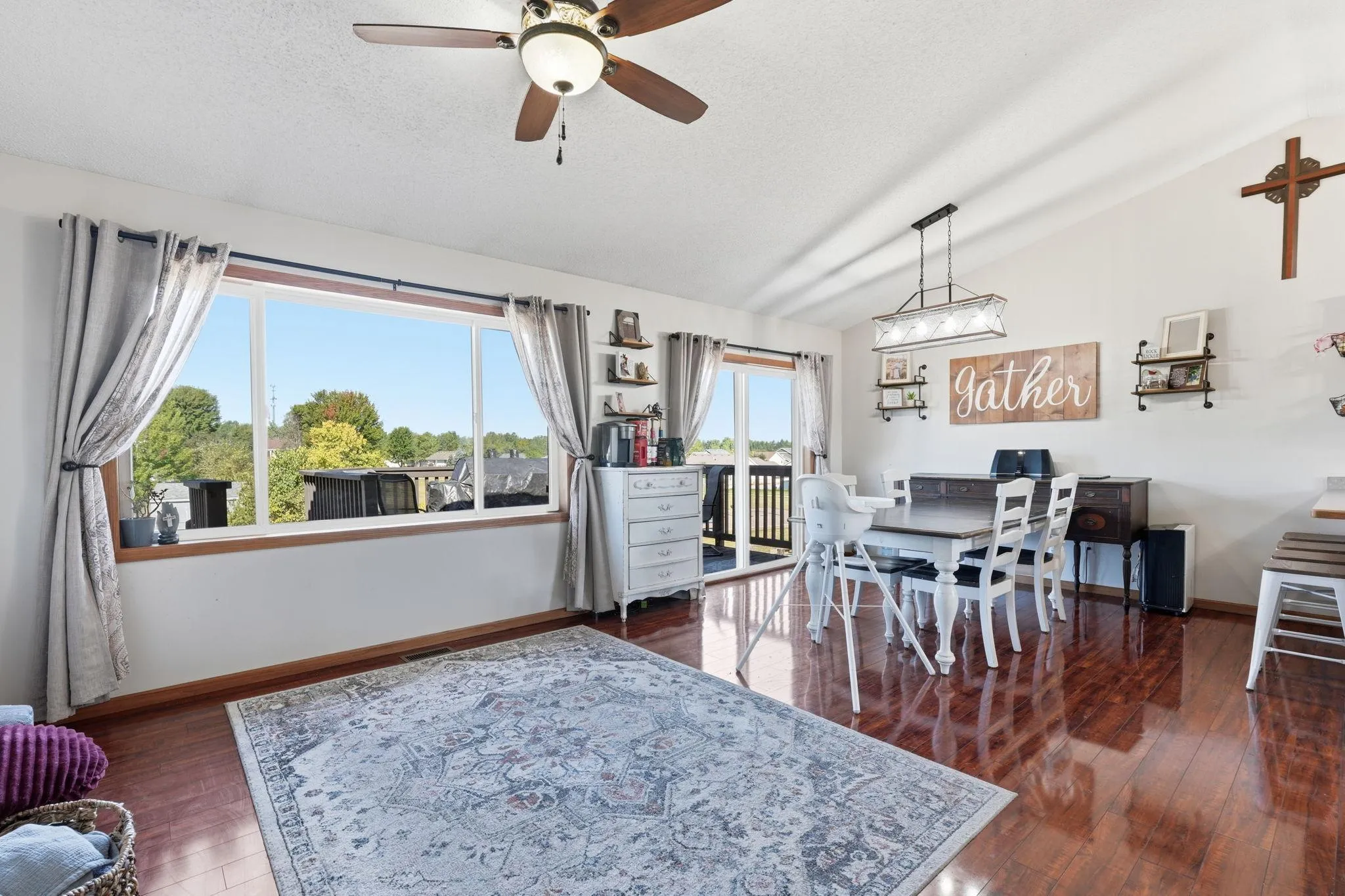Photo 14 of 315 Martell Street