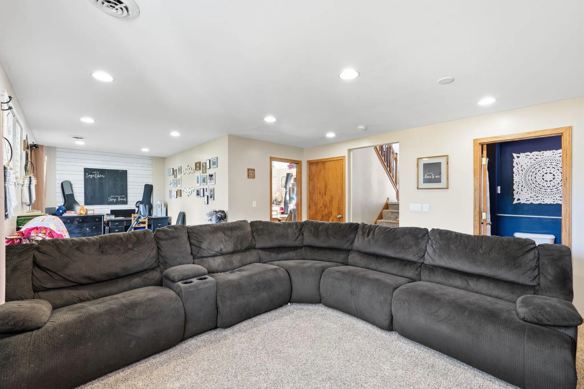 Photo 11 of 315 Martell Street