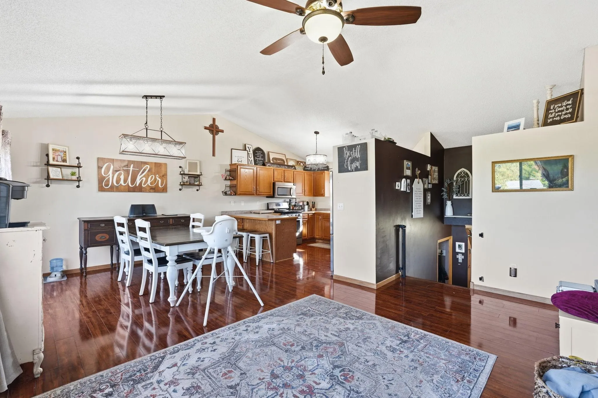 Photo 13 of 315 Martell Street