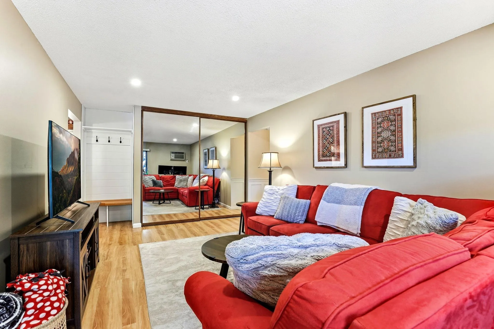 Photo 13 of 4412 Cedar Lake S Road Unit 3