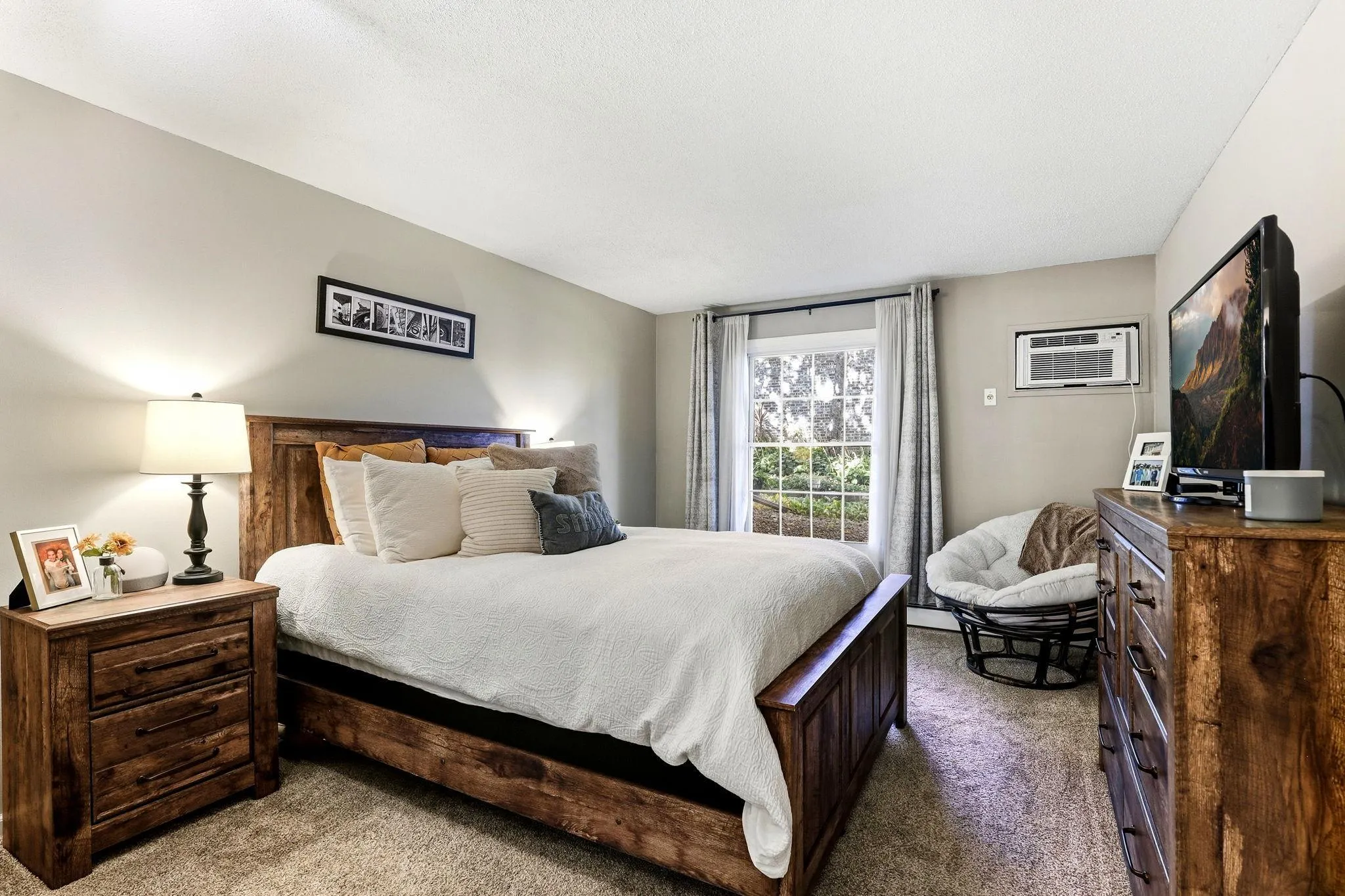 Photo 18 of 4412 Cedar Lake S Road Unit 3